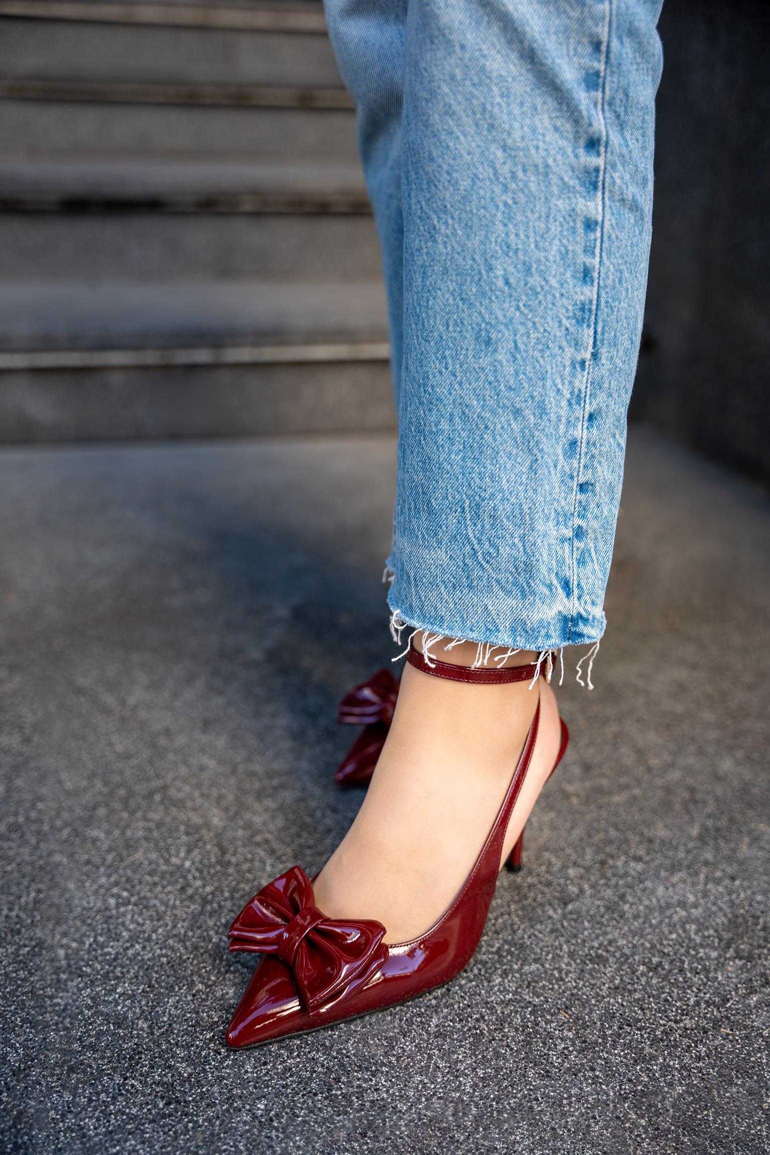 MODY FİYONK DETAYLI TOKALI KADIN TOPUKLU AYAKKABI - BORDO RUGAN