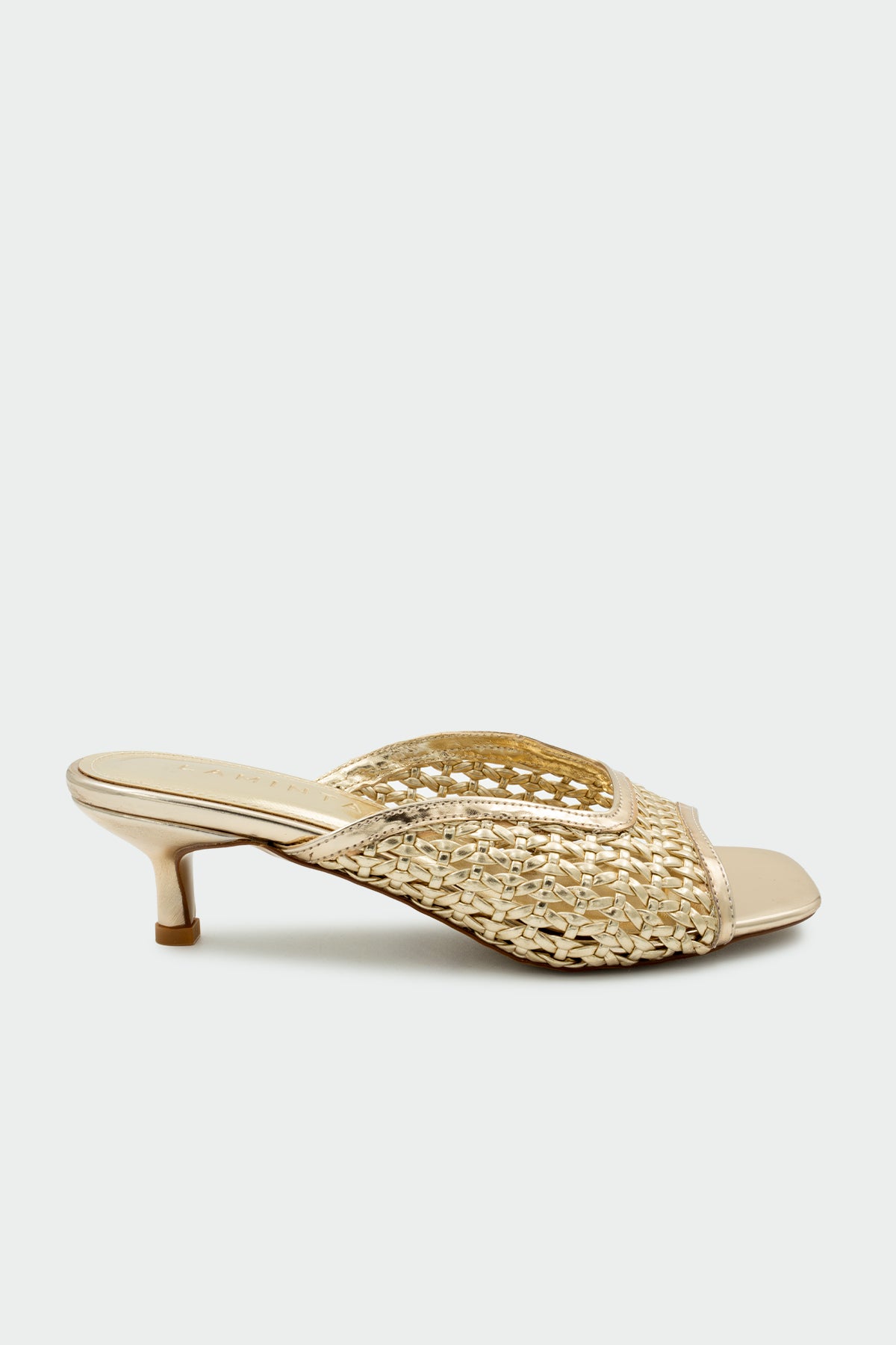 Monic Örgü Detaylı Kadın Tek Bant Terlik - GOLD