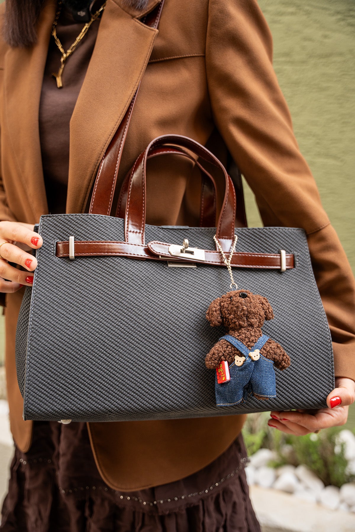 Arte Kilit Aksesuarlı Kadın Çanta - GRİ