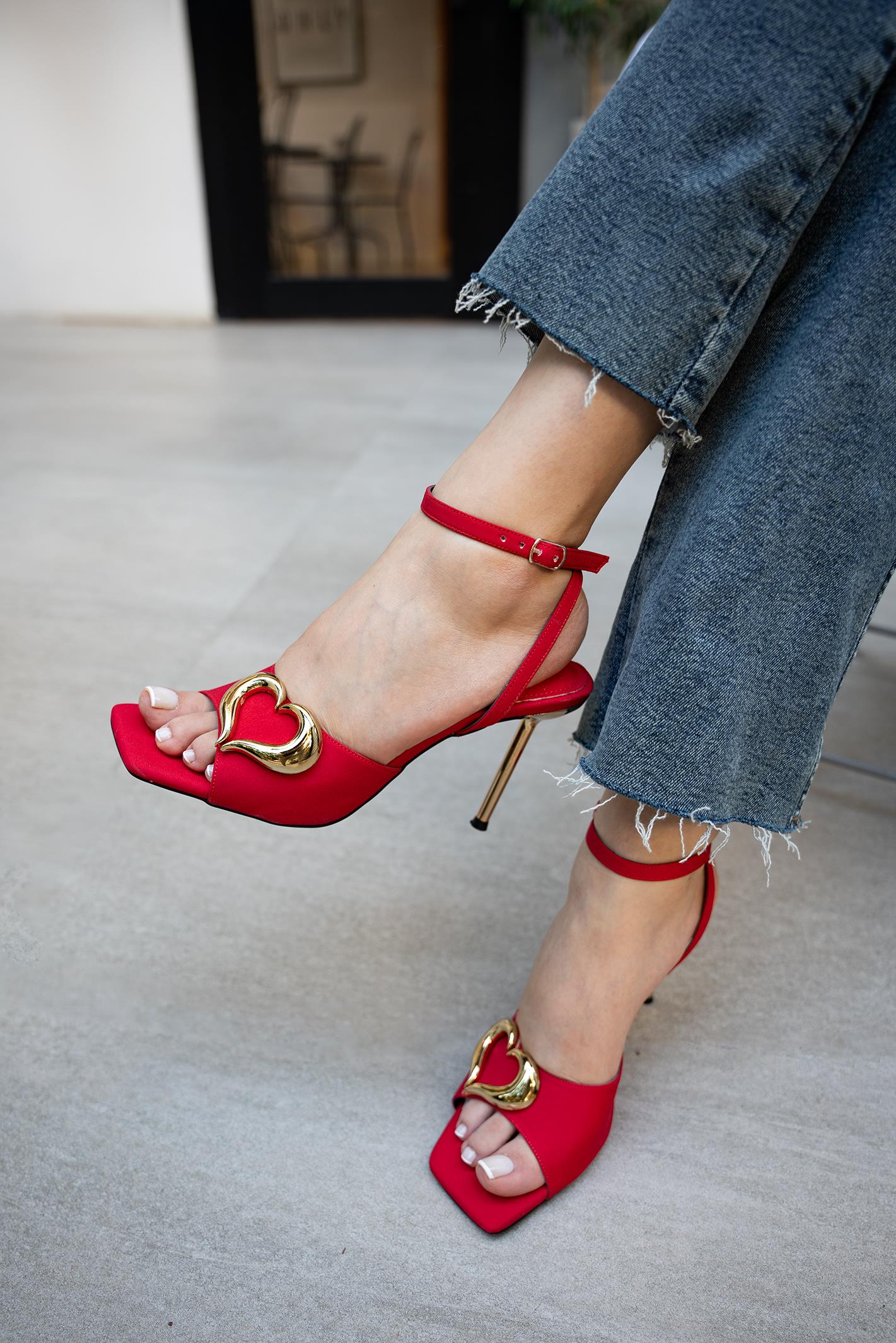 SWEETY KALP DETAYLI TOPUKLU AYAKKABI - KIRMIZI
