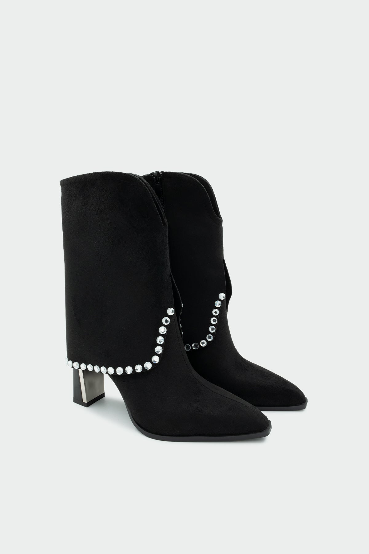 Samira Taş Detaylı Topuklu Bot - SİYAH SÜET