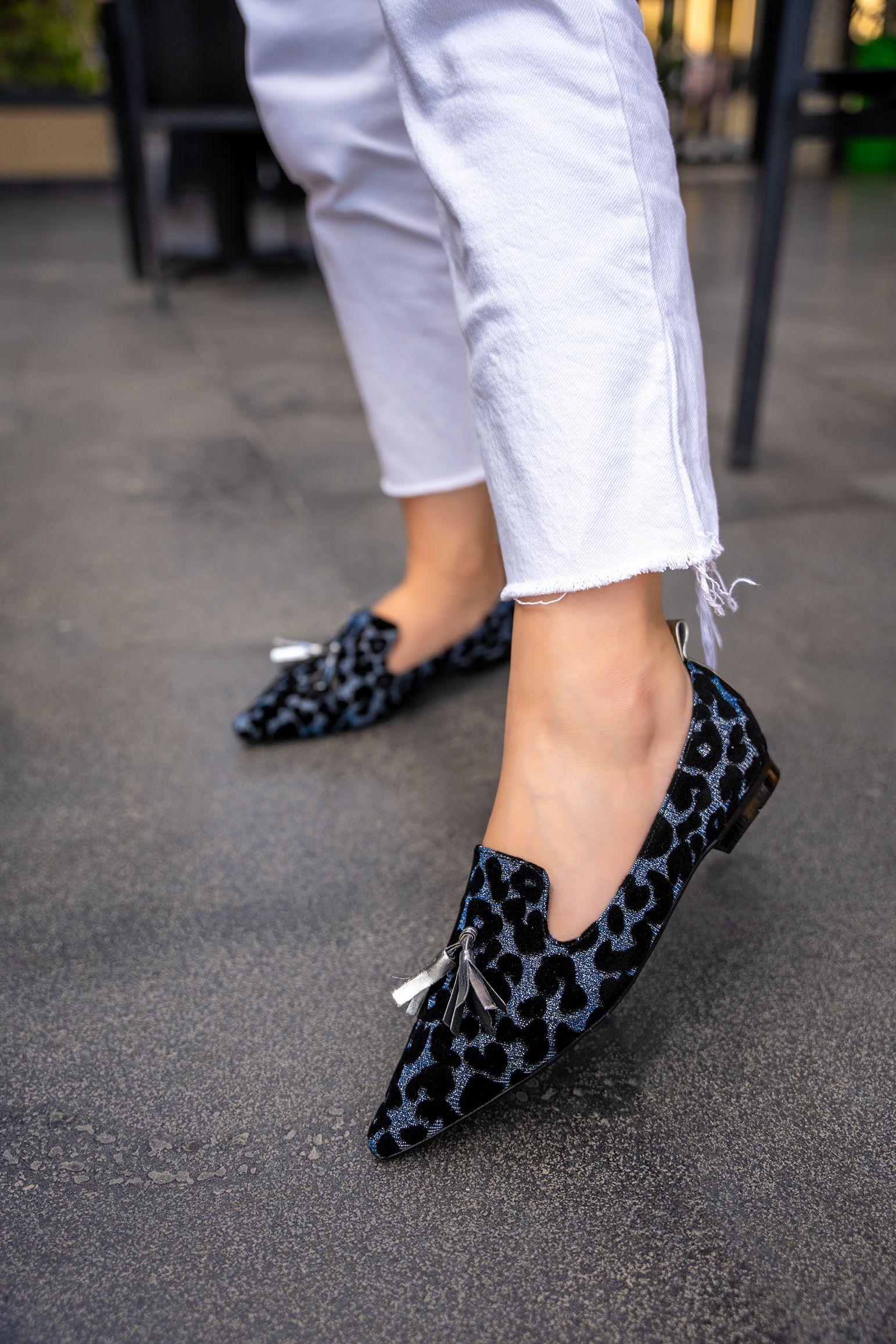 NAOKO PÜSKÜL DETAYLI LEOPAR BABET - Silver