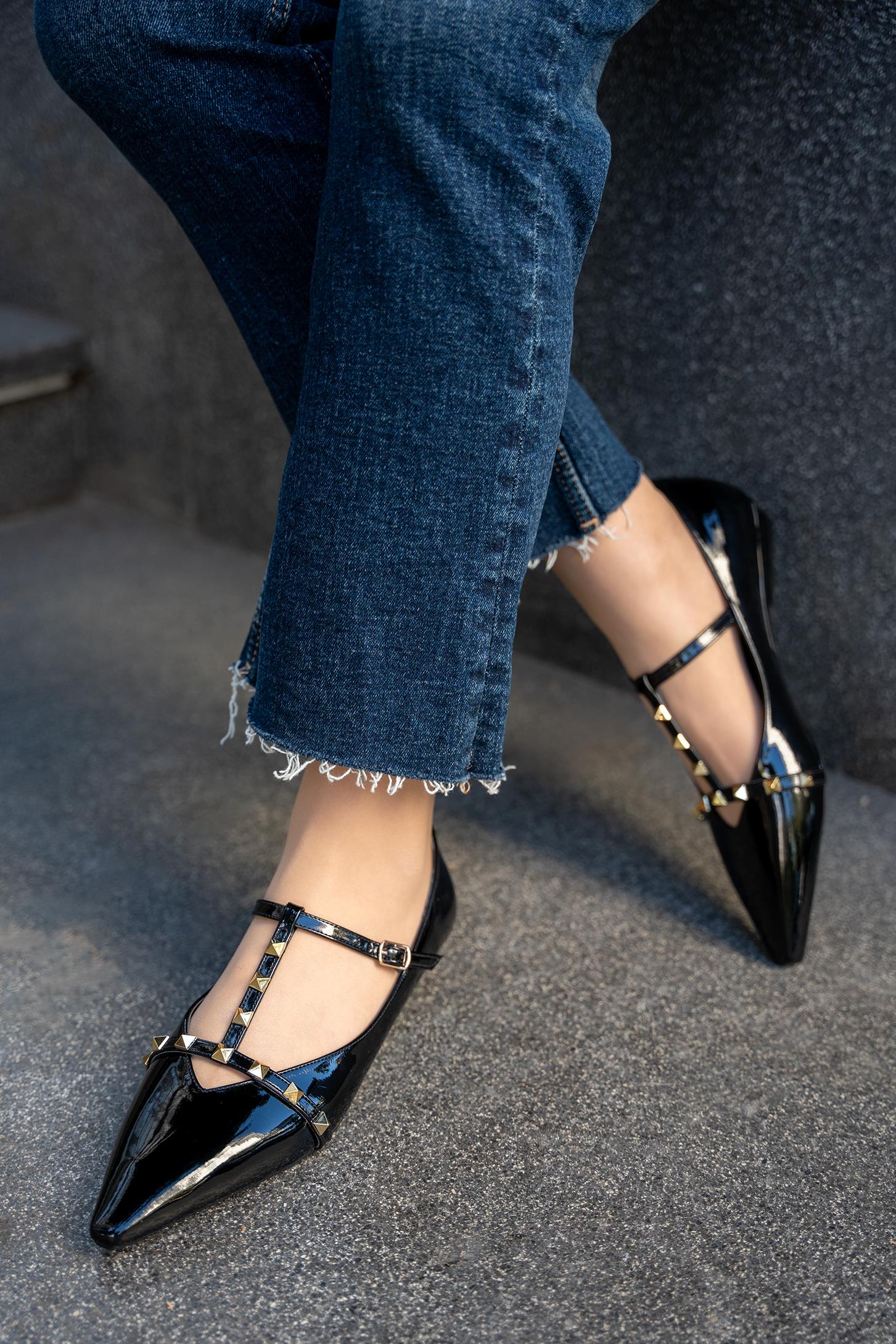 PASKO ZIMBA DETAYLI KADIN BABET - SİYAH RUGAN