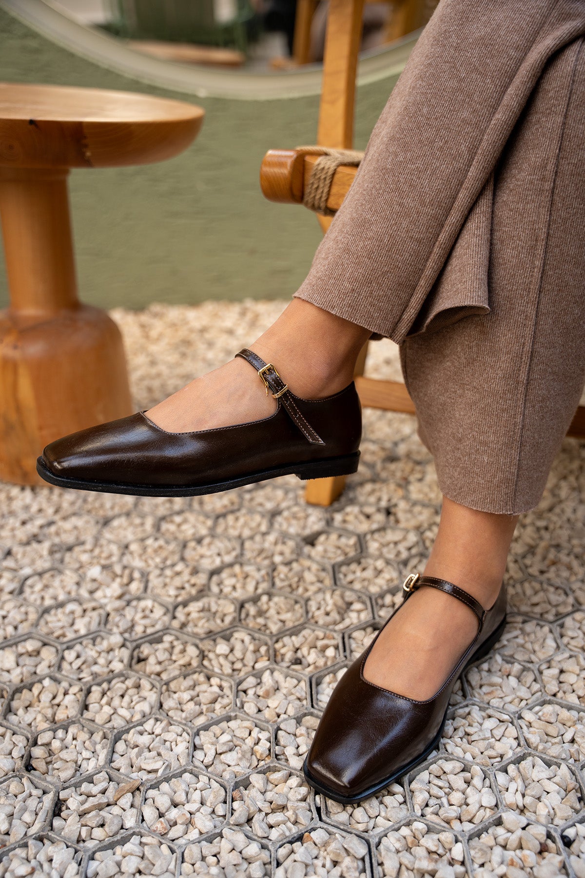 Flue Tokalı Düz Babet - ACI KAHVE