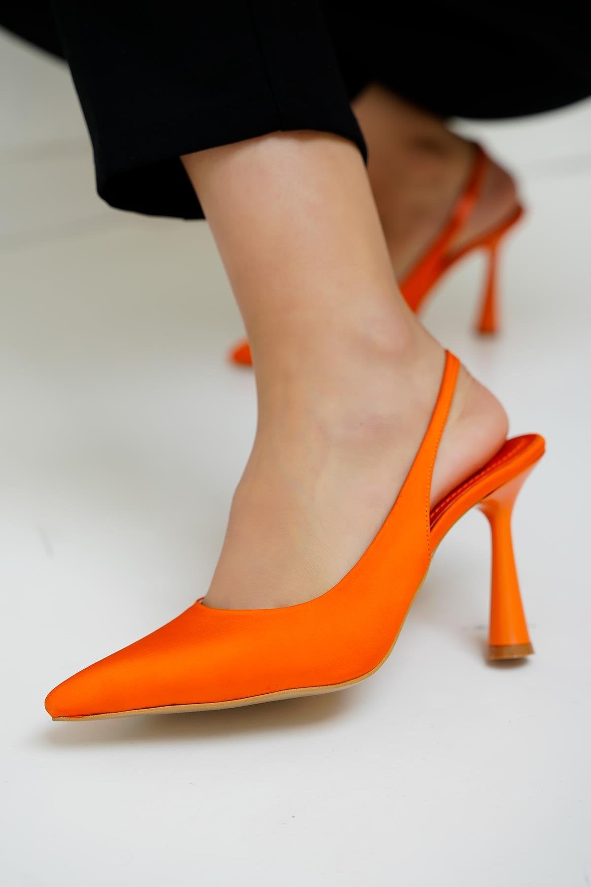 MİLENA TOPUKLU AYAKKABI - TURUNCU