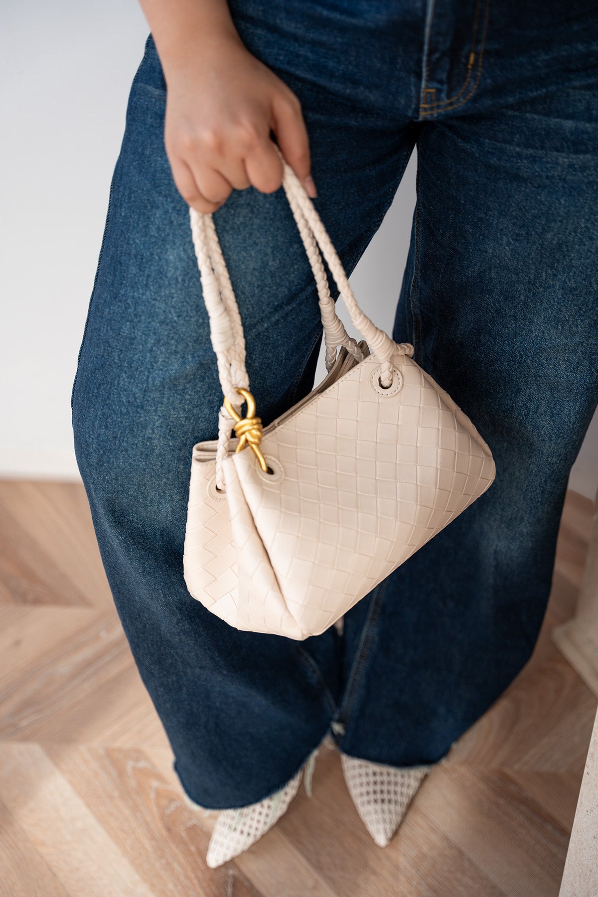 Borthe Gold Aksesuarlı Kadın Çanta - TEN