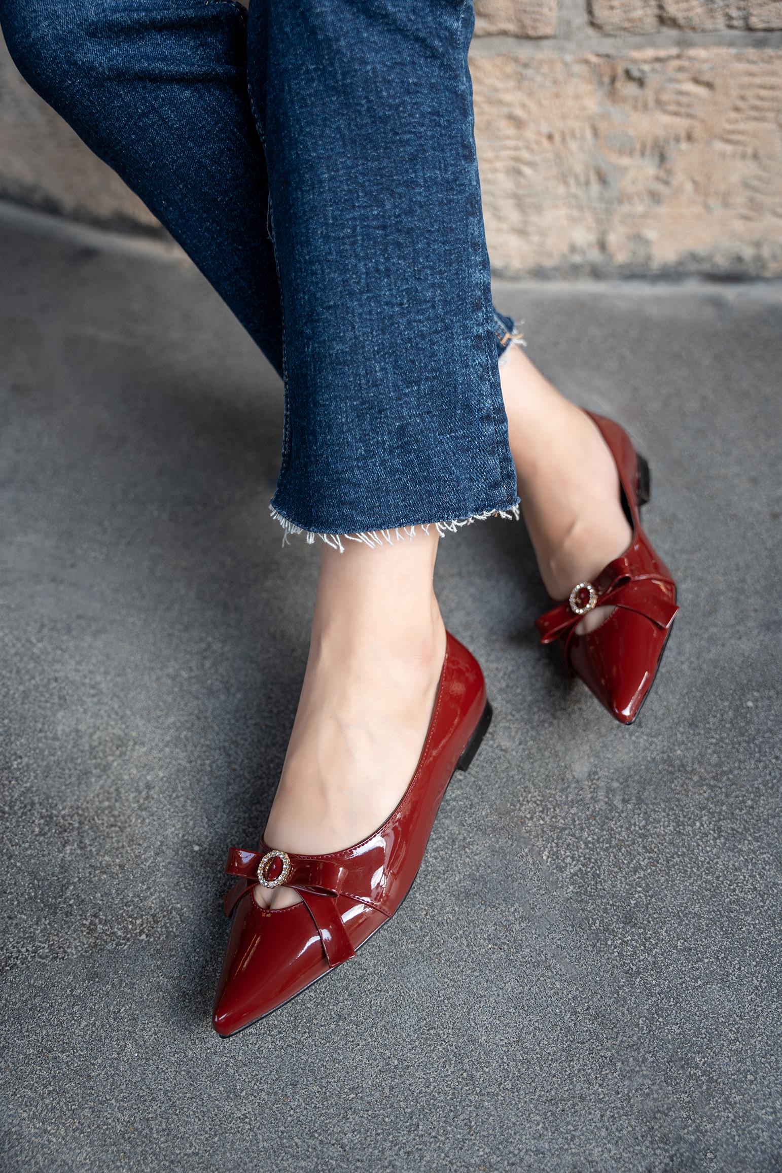 SALLY FİYONK TAŞ DETAYLI BABET - BORDO