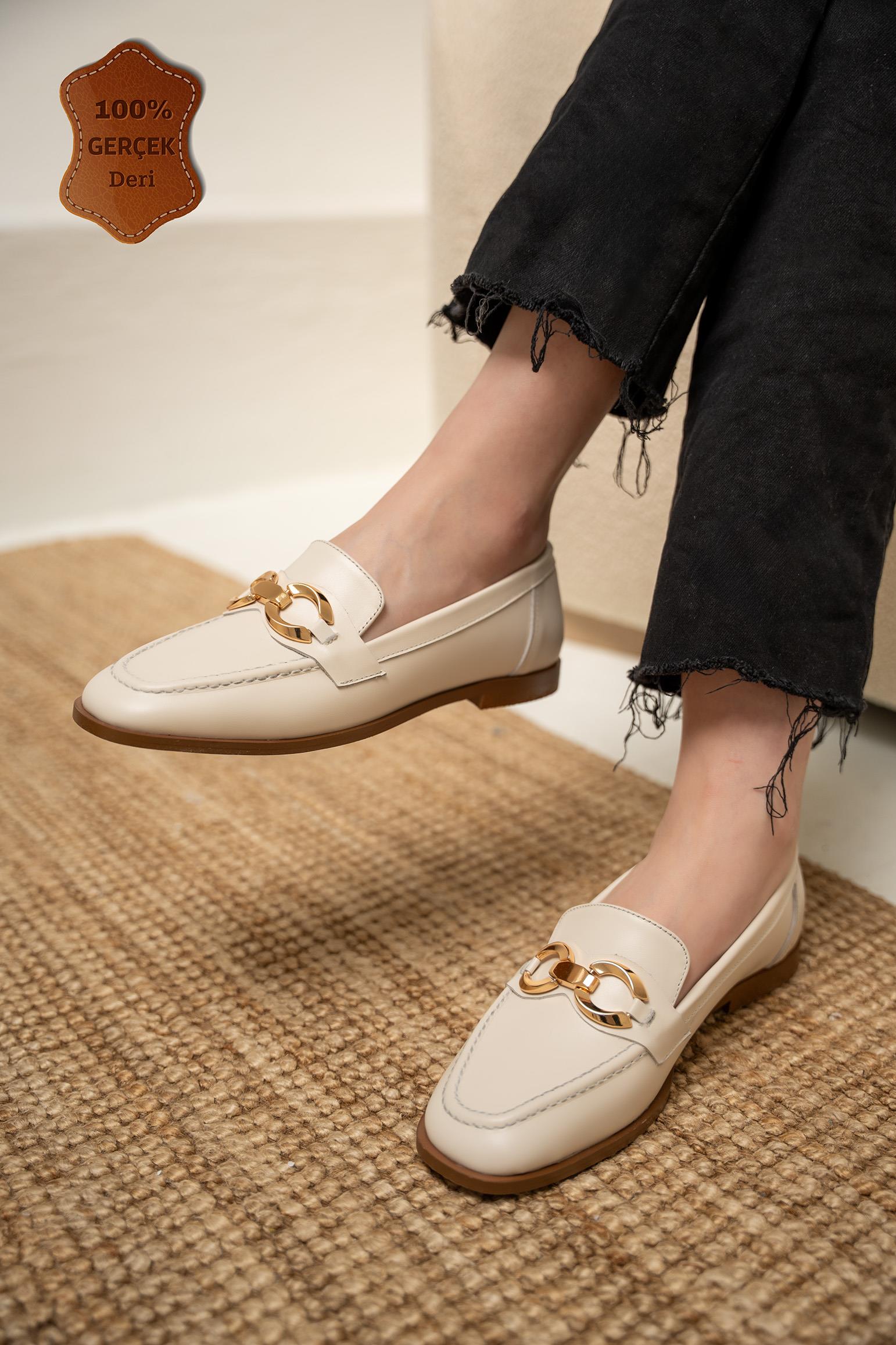 Zeys Gold Aksesuarlı Hakiki Deri Loafer - EKRU