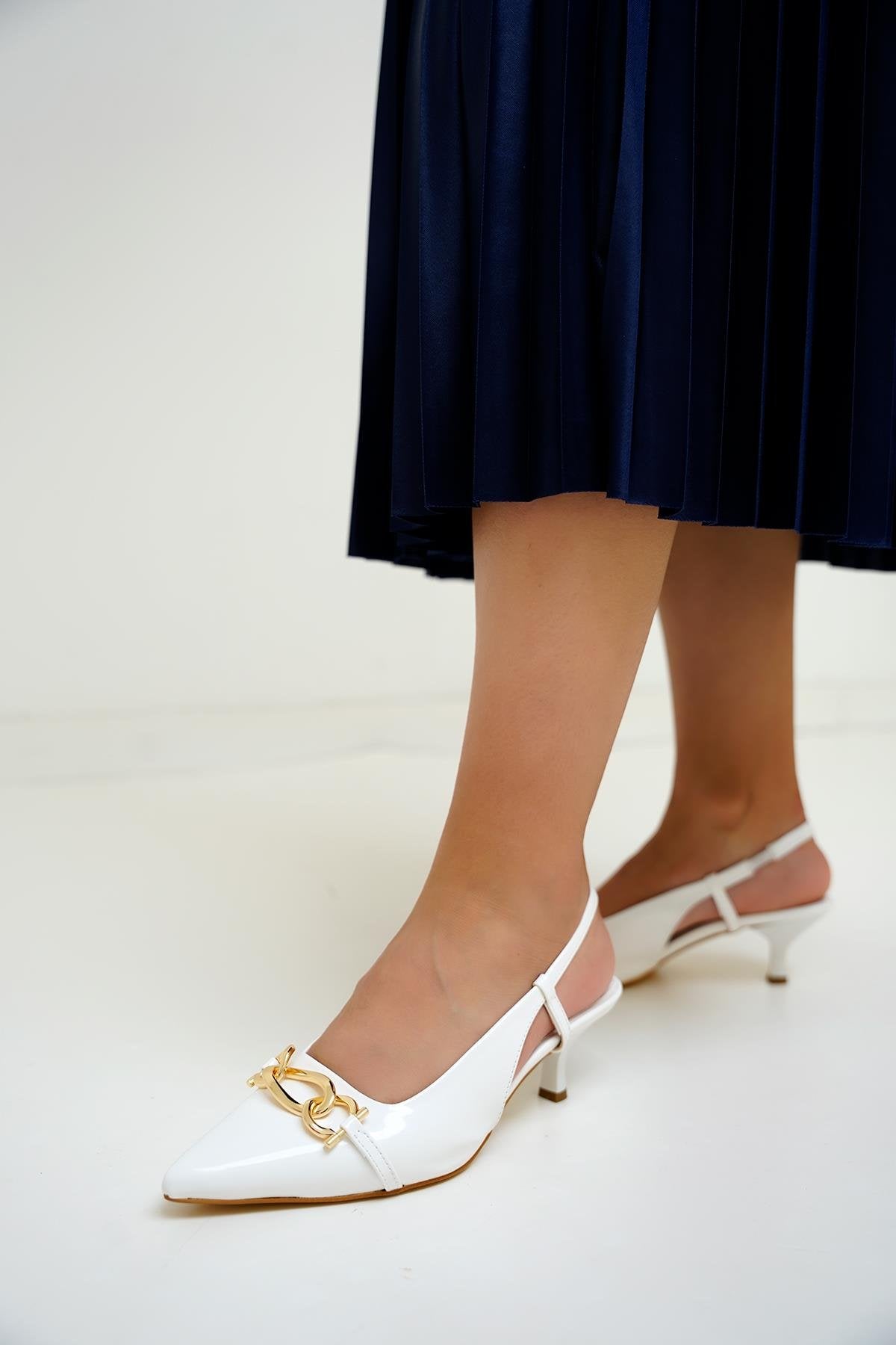 BRENDA TOKA DETAYLI TOPUKLU AYAKKABI - BEYAZ RUGAN