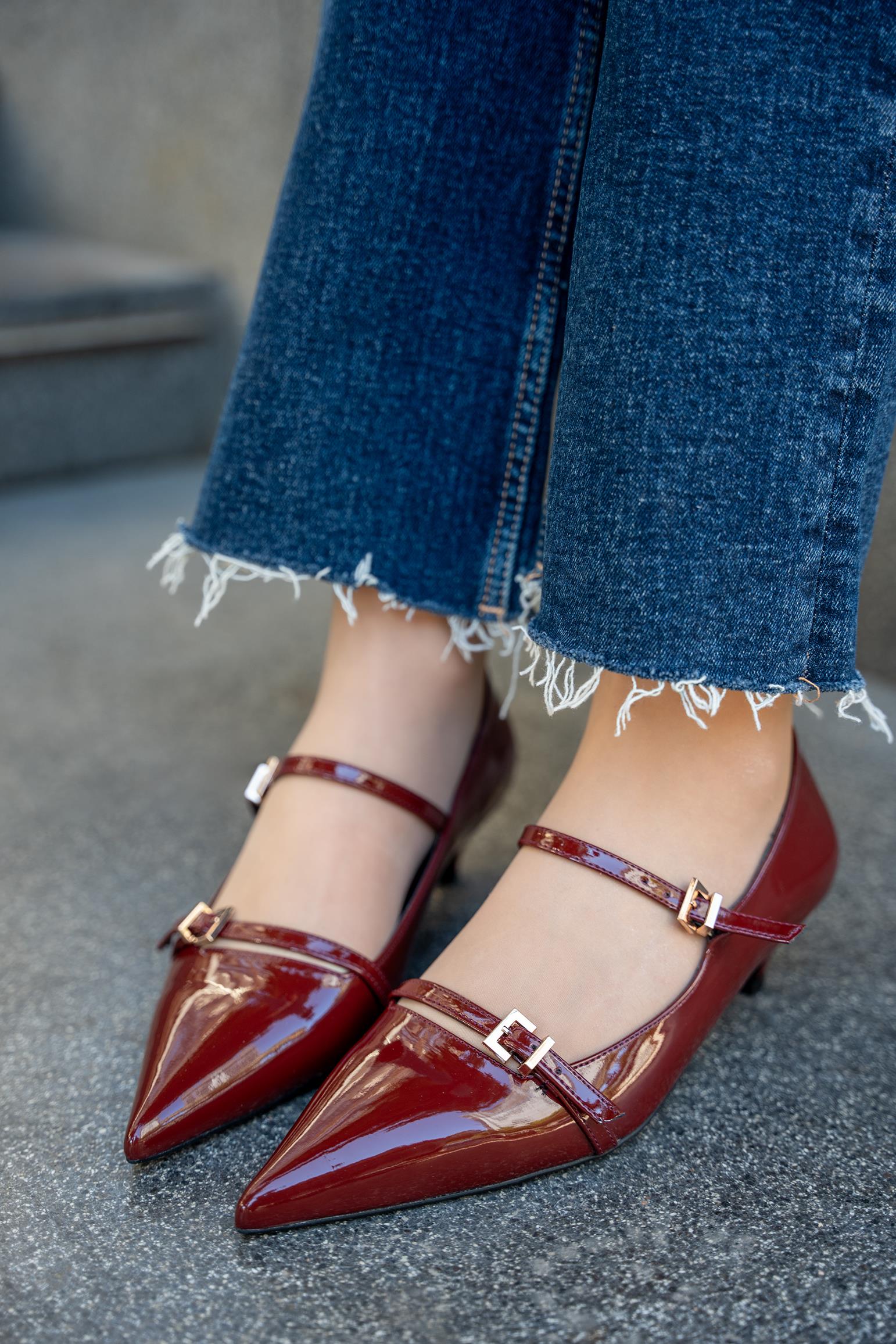 MOSCOW TOKA DETAYLI KADIN TOPUKLU AYAKKABI - BORDO RUGAN