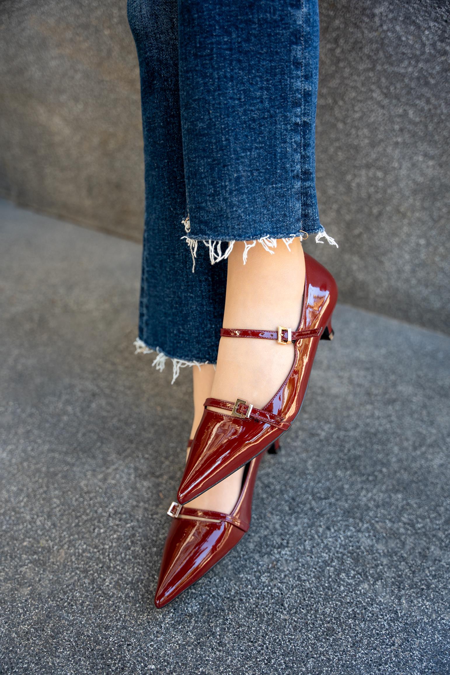 MOSCOW TOKA DETAYLI KADIN TOPUKLU AYAKKABI - BORDO RUGAN