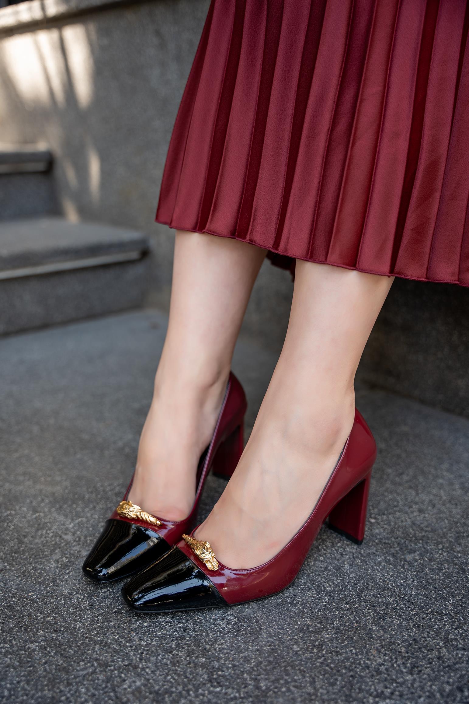 SASSA GOLD AKSESUAR DETAYLI TOPUKLU AYAKKABI - BORDO