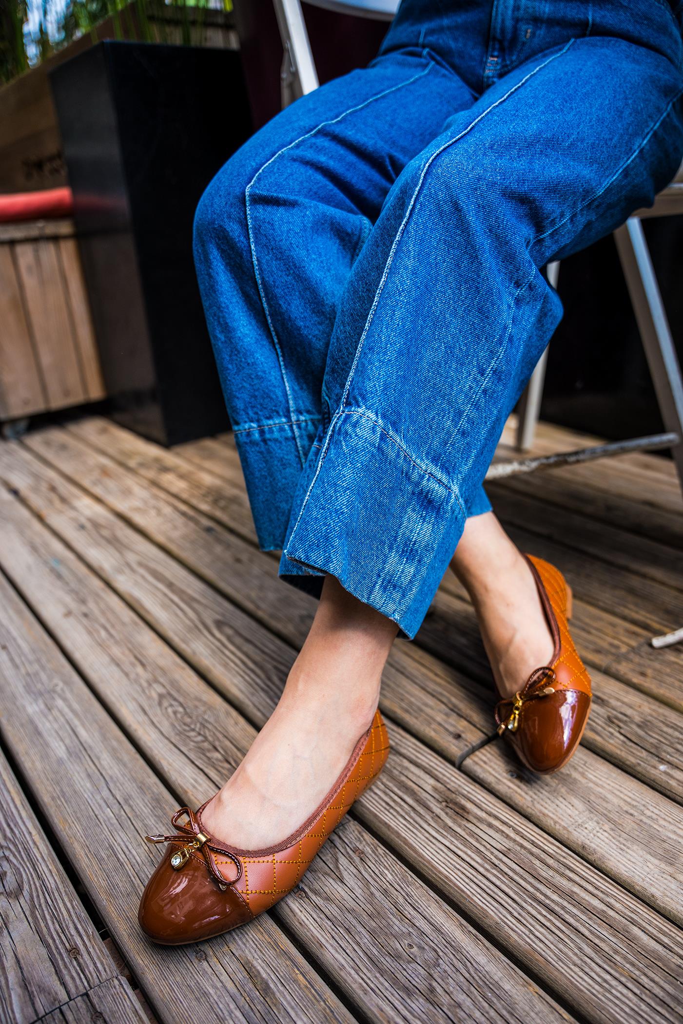 MOCHİ TAŞ DETAYLI KAPİTONE BABET - TABA