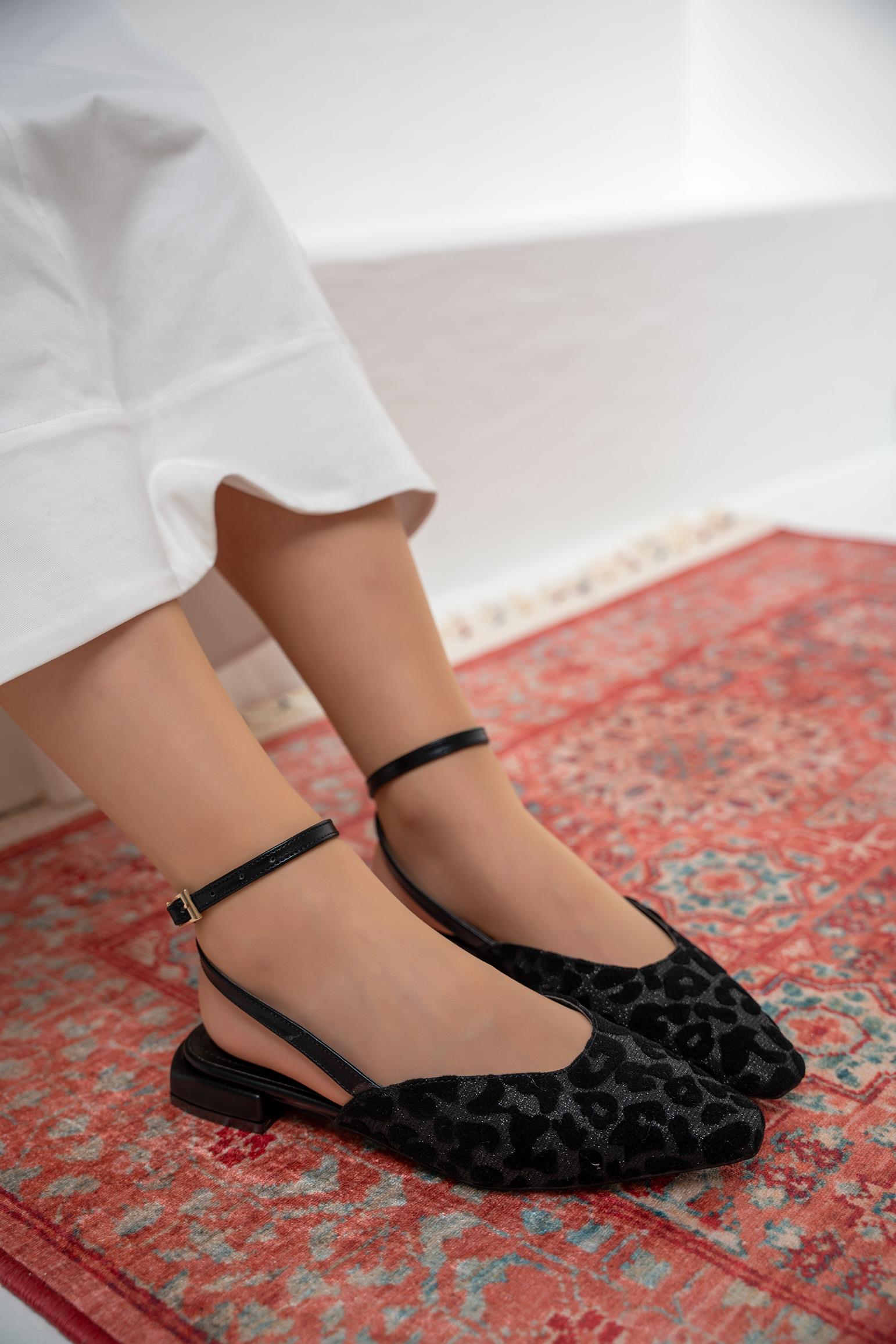 Owen Babet - SİYAH LEOPAR