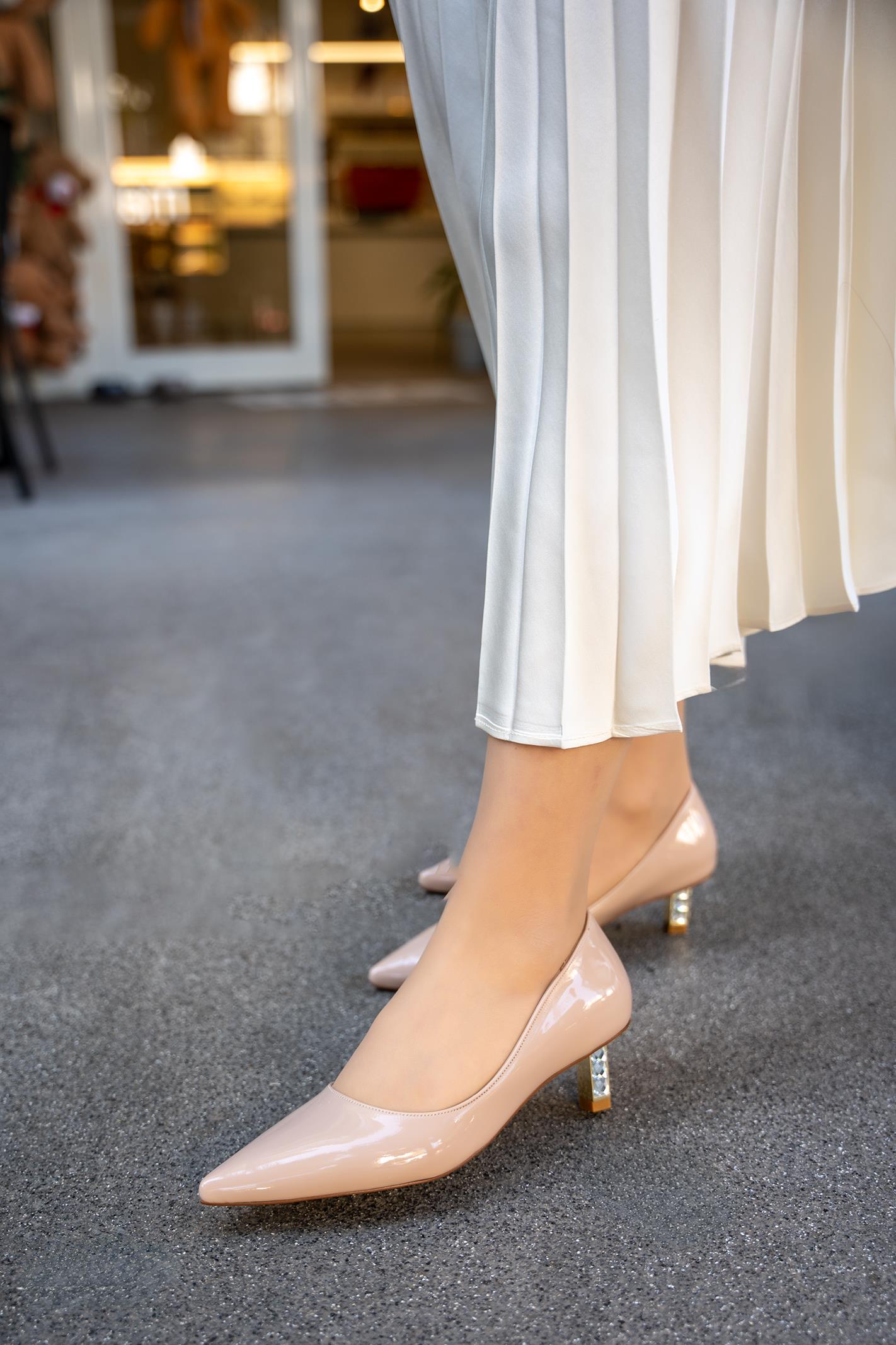 NOVAS KADIN TOPUKLU AYAKKABI - NUDE RUGAN