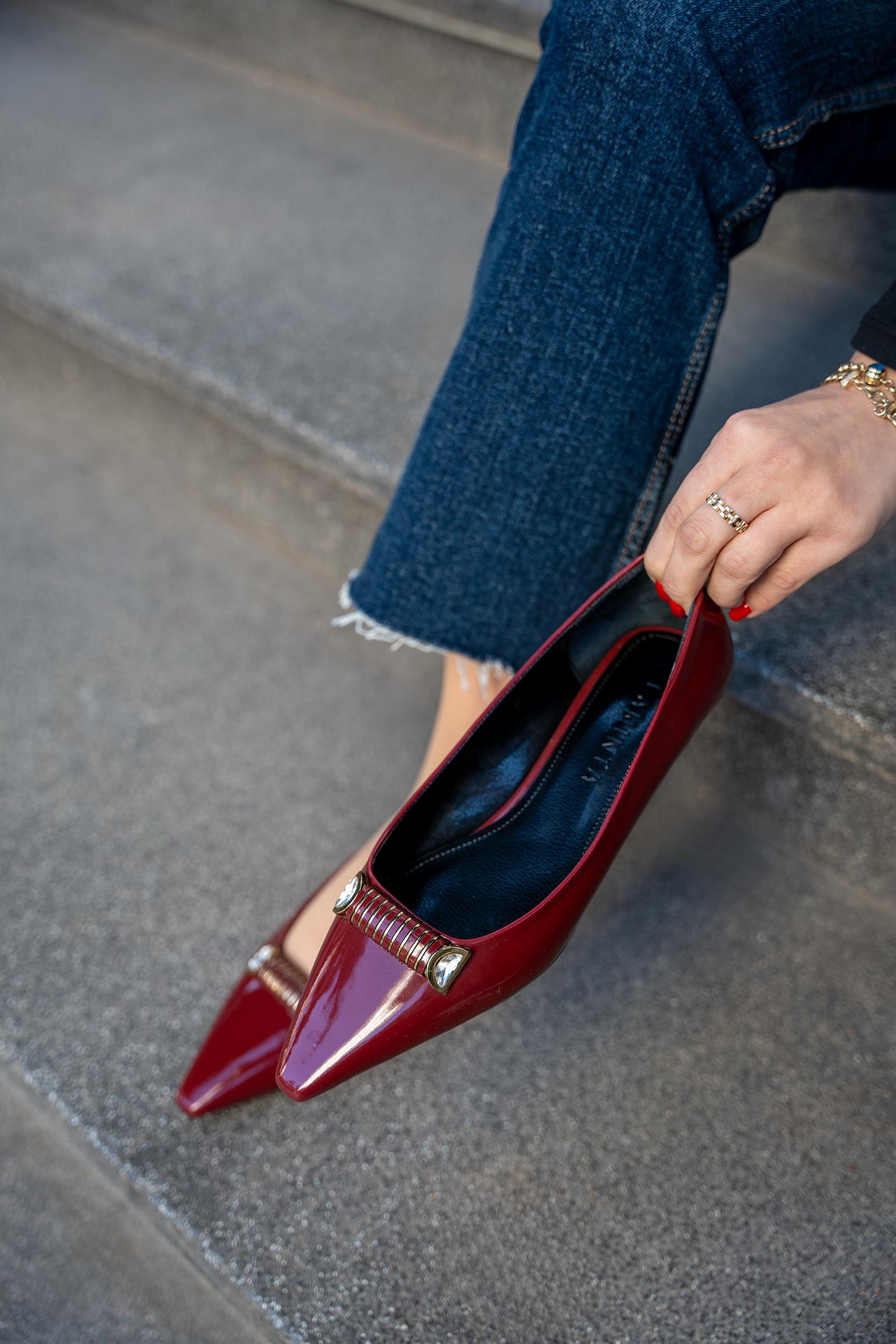 JAMİA TOKA DETAYLI KADIN BABET - BORDO RUGAN