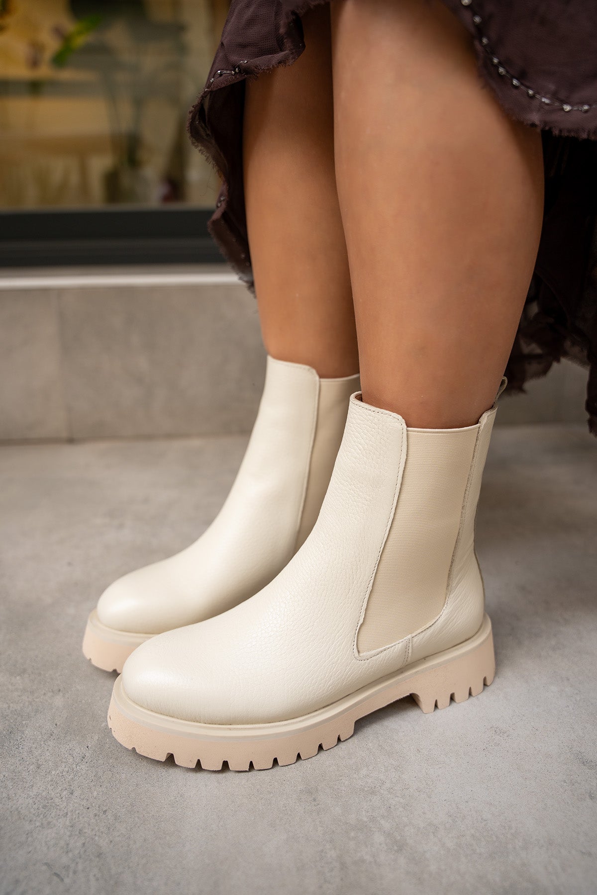 Audrey Lastikli Hakiki Deri Bot - EKRU