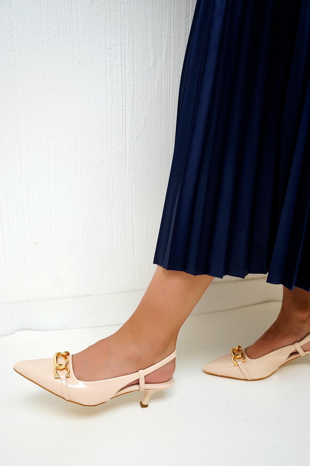 BRENDA TOKA DETAYLI TOPUKLU AYAKKABI - NUDE RUGAN