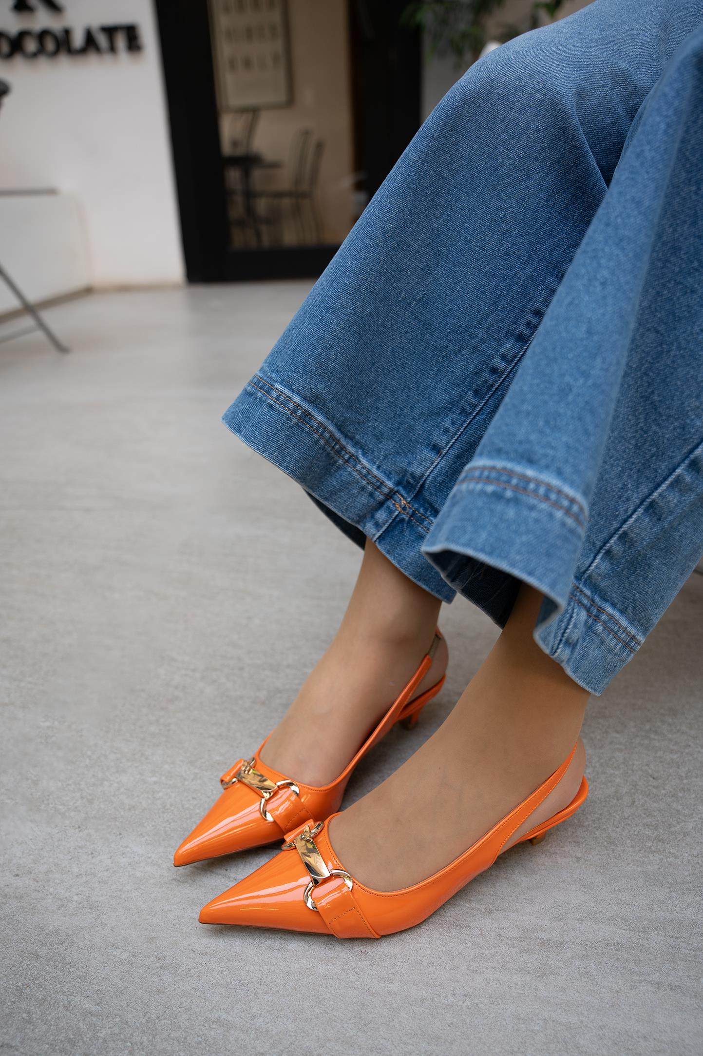 MATSU GOLD DETAYLI RUGAN TOPUKLU AYAKKABI - TURUNCU