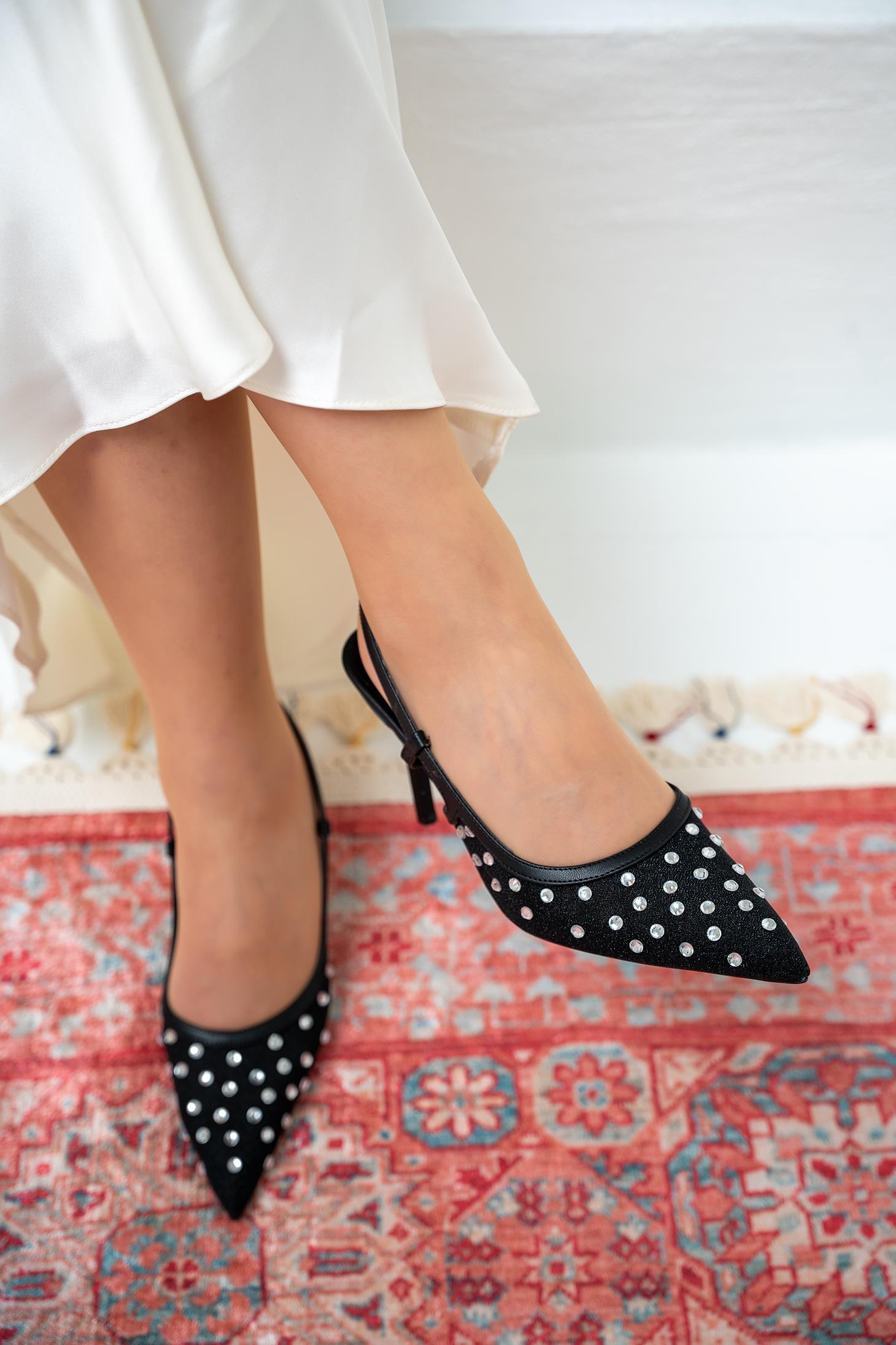 Sensu Taşlı Fileli Topuklu Ayakkabı - SİYAH