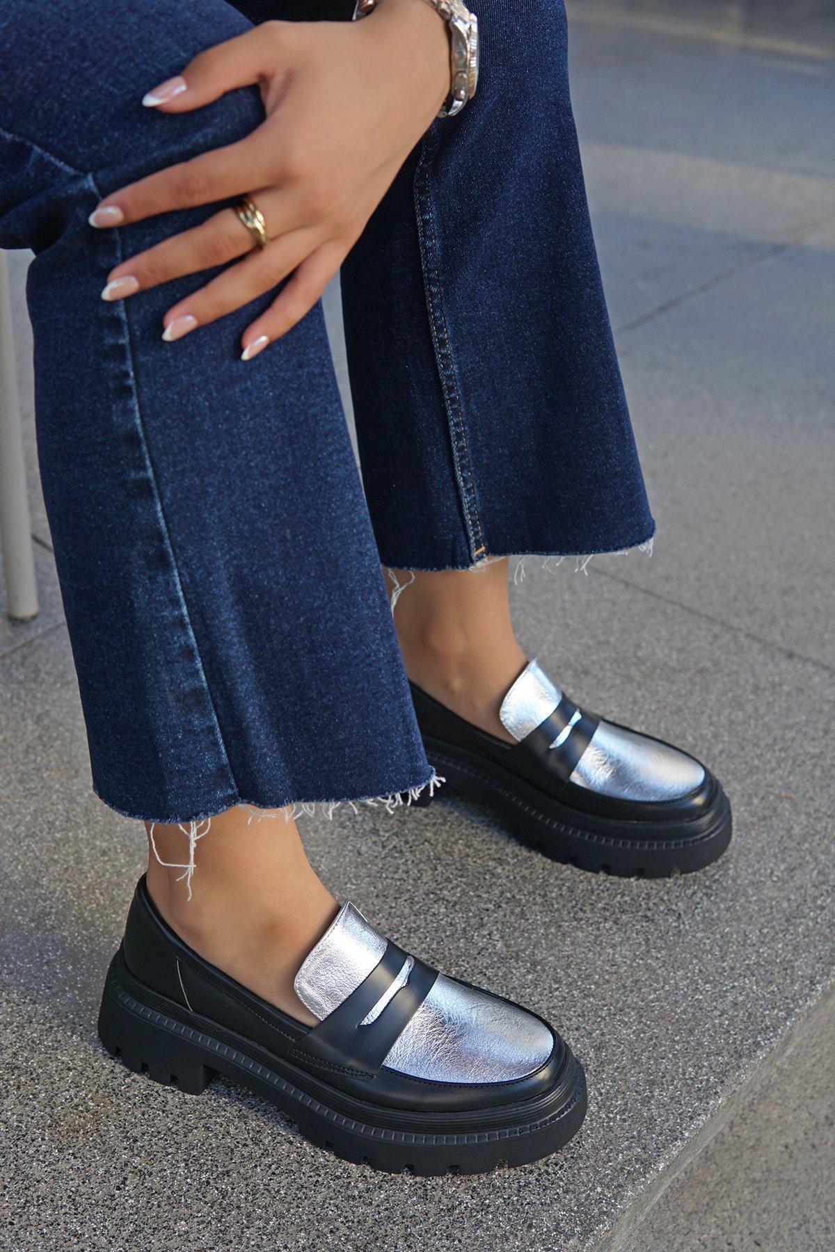 VARGAS MAKOSEN - Silver