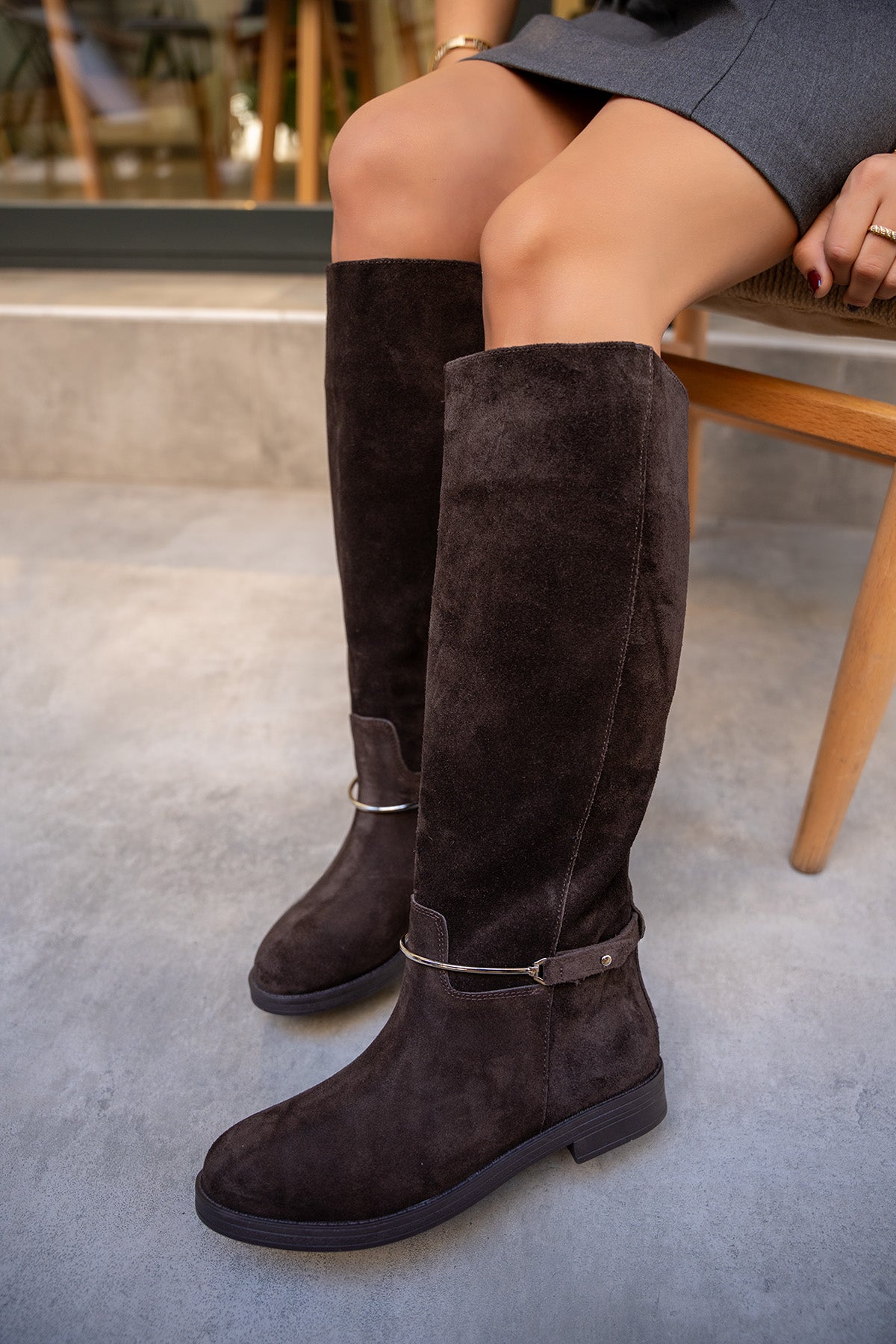 Steve Çıkarılabilir Gold Aksesuarlı Hakiki Deri Çizme - AcıKahve Süet