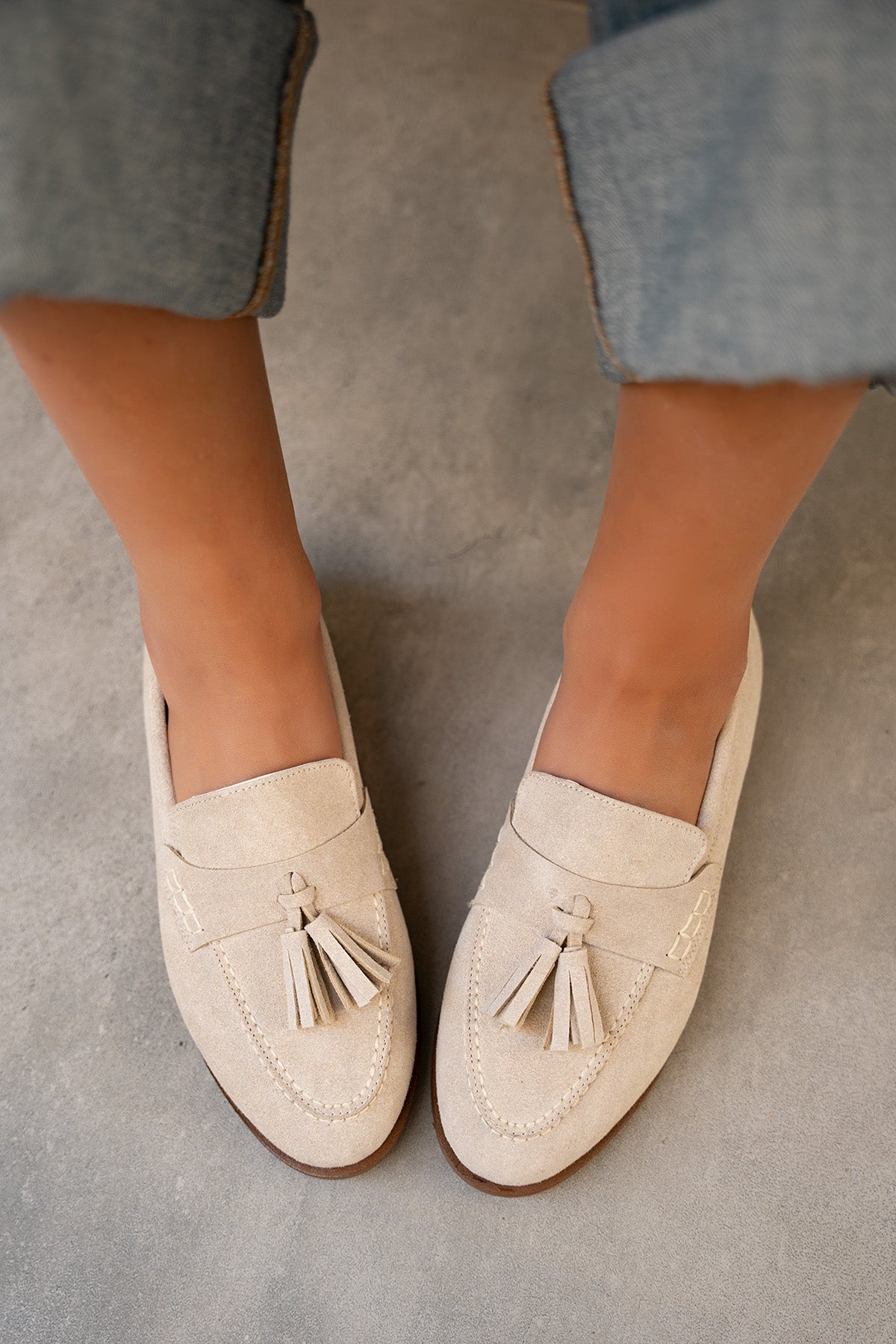 Leather Püskül Detaylı Düz Taban Ayakkabı - BEJ SÜET