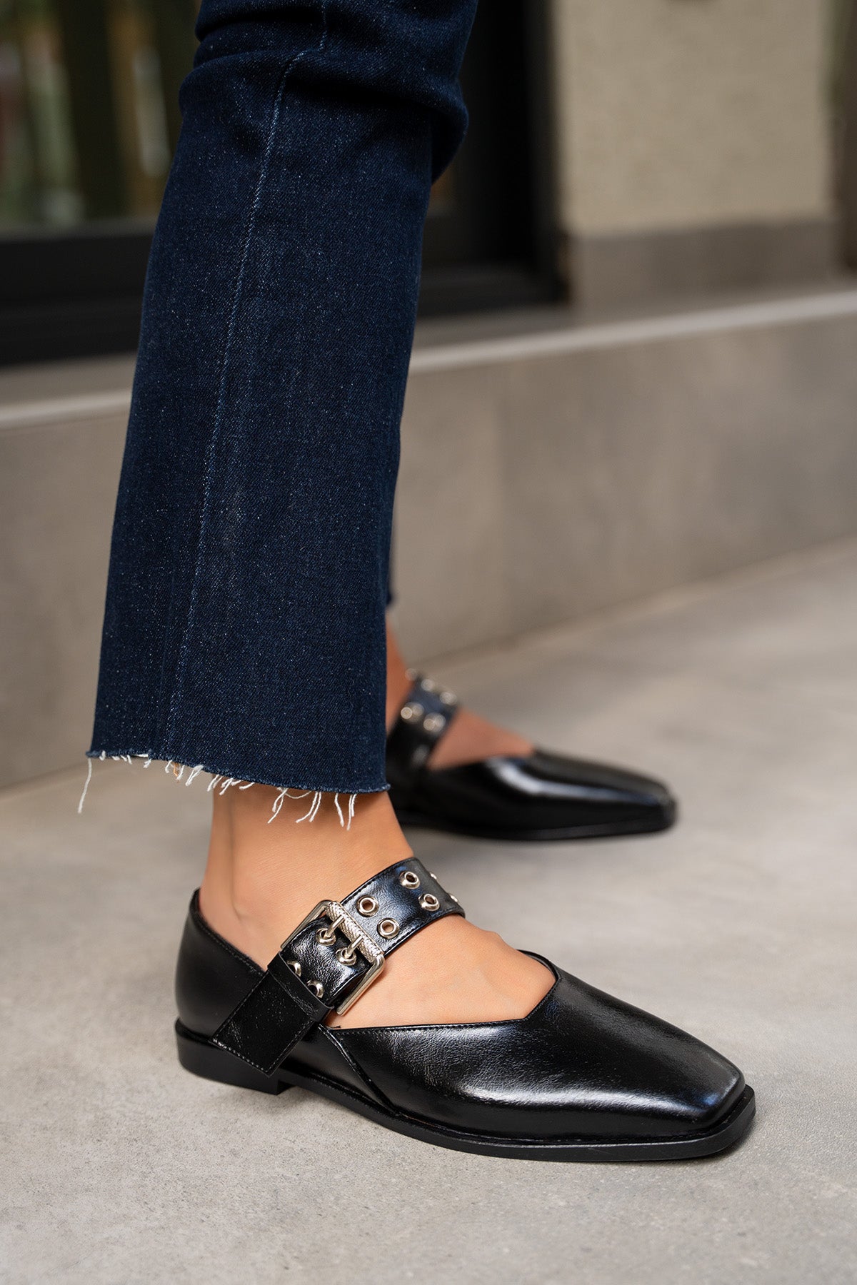 Jewel Kemer Detaylı Babet - SİYAH