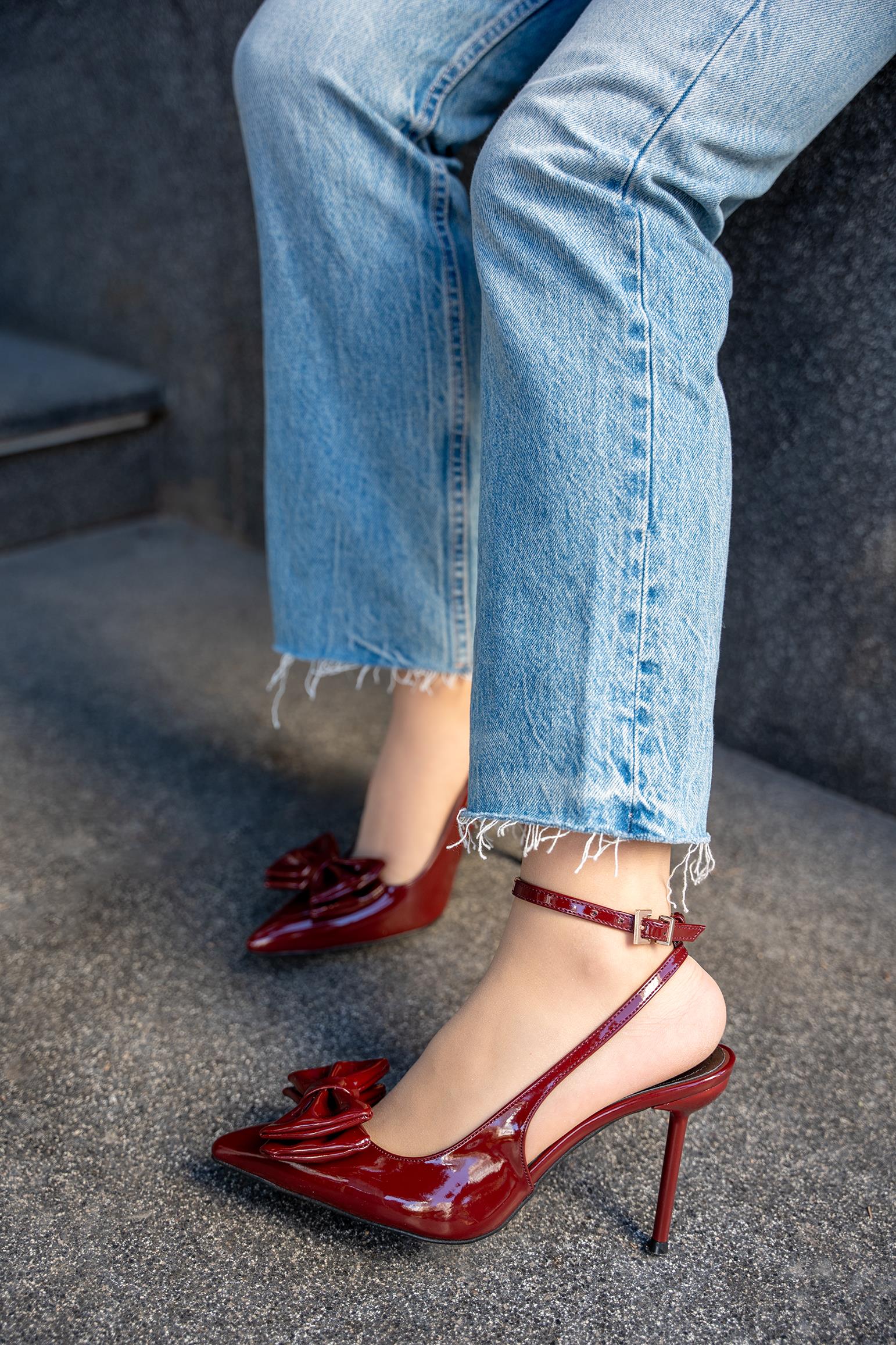 MODY FİYONK DETAYLI TOKALI KADIN TOPUKLU AYAKKABI - BORDO RUGAN