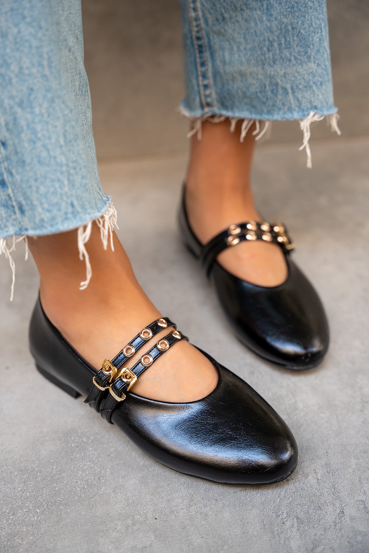 Pari Gold Tokalı Babet - SİYAH DERİ