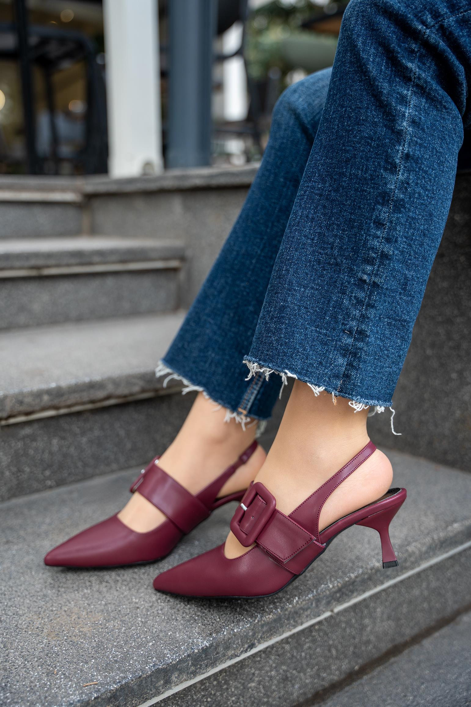 DOBY TOKA DETAYLI KADIN TOPUKLU AYAKKABI - BORDO DERİ