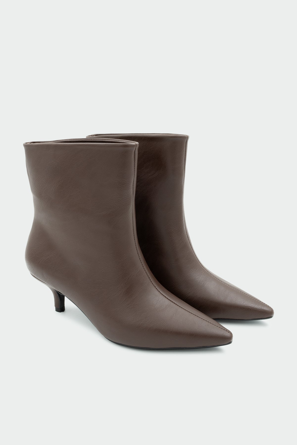 Saves Düz Dikiş Detaylı Kadın Bot - ACI KAHVE