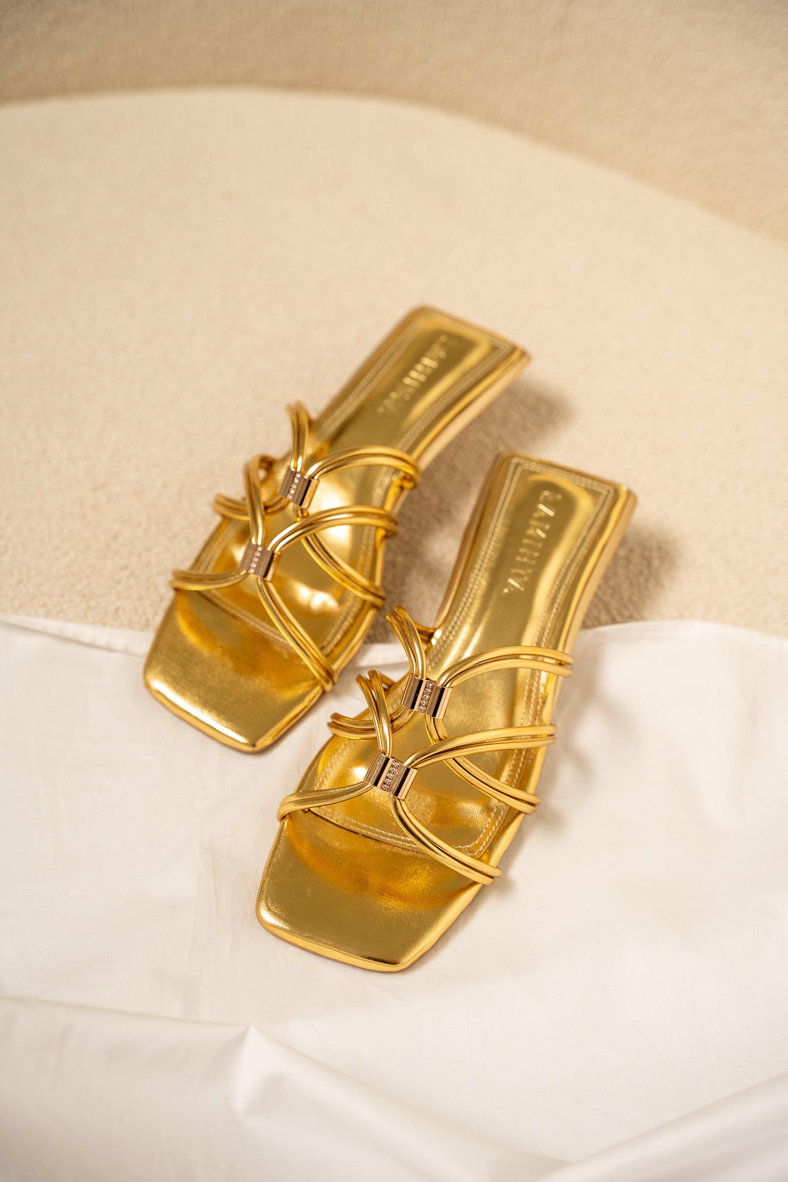 CANNES TAŞ AKSESUAR DETAYLI TERLİK - GOLD