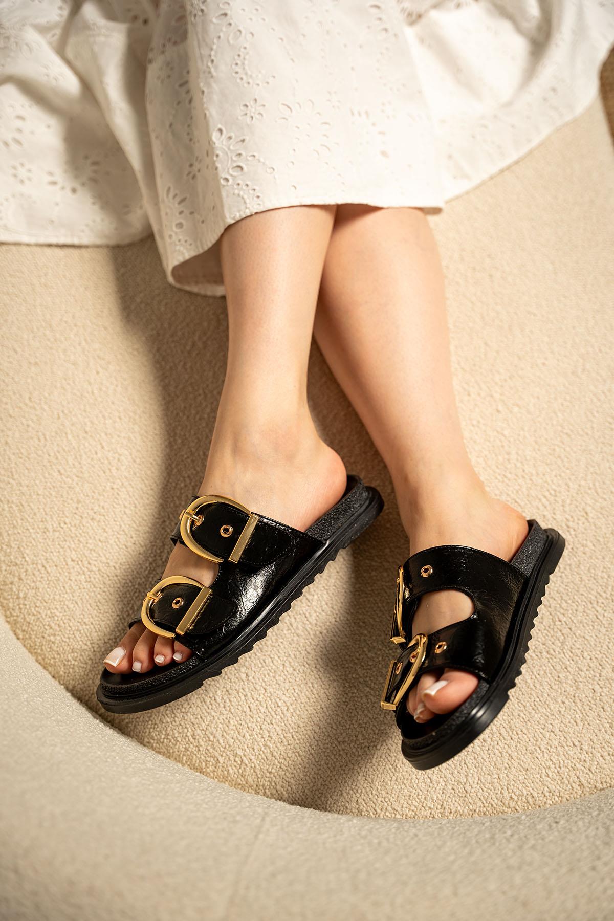 Craft Gold Toka Detaylı Terlik - SİYAH