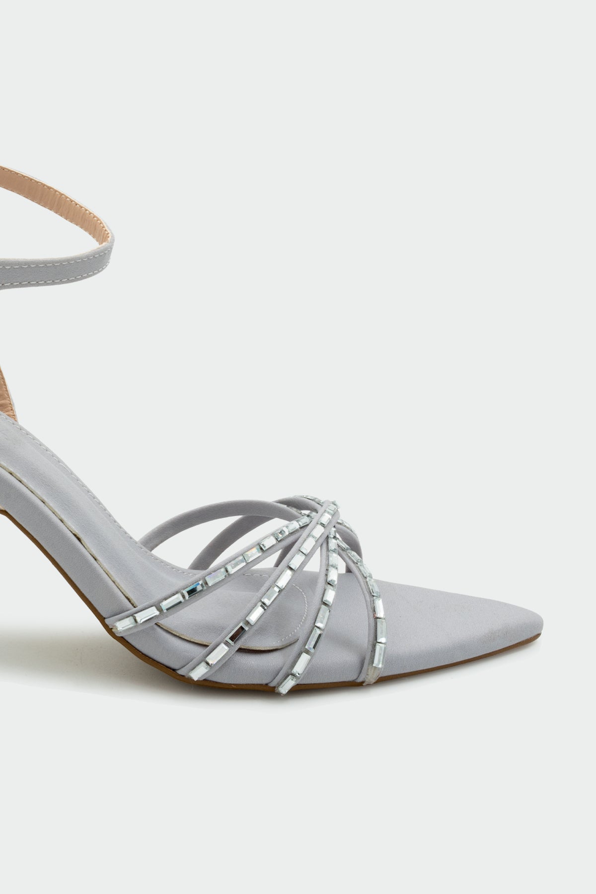 Skate Kristal Taşlı Kadın Topuklu Ayakkabı - GRİ SATEN