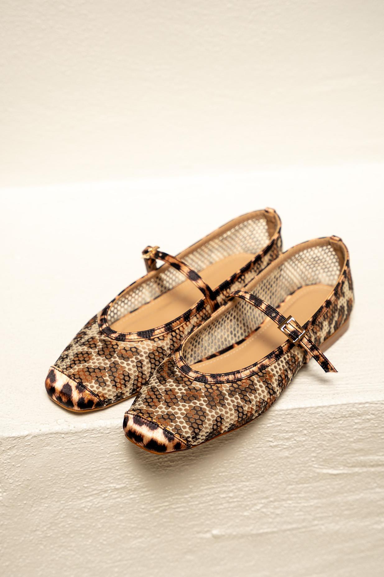 Monix Leopar Detaylı Tokalı Babet - LEOPAR