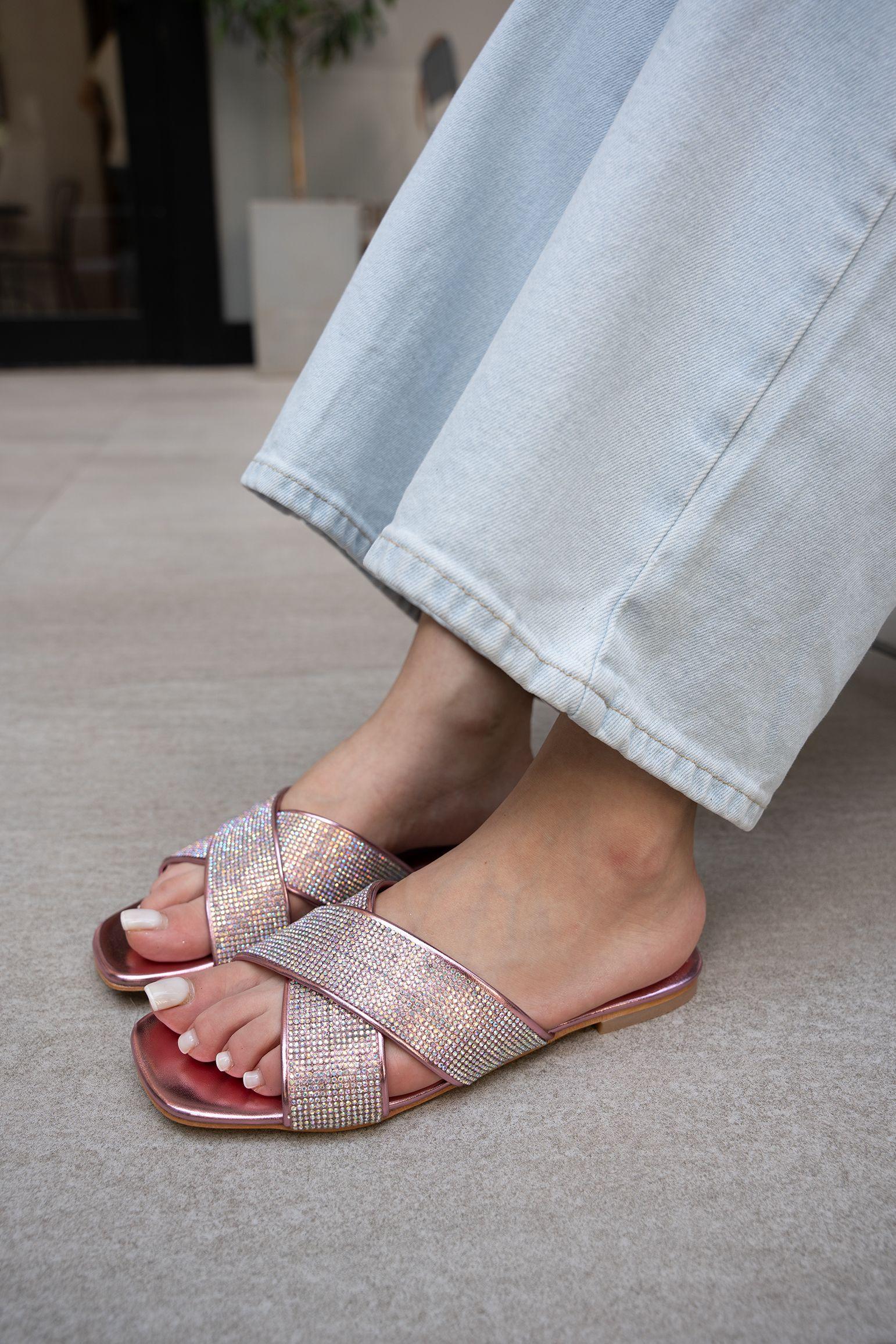 EMBER TAŞLI TERLİK - ŞEKER PEMBE