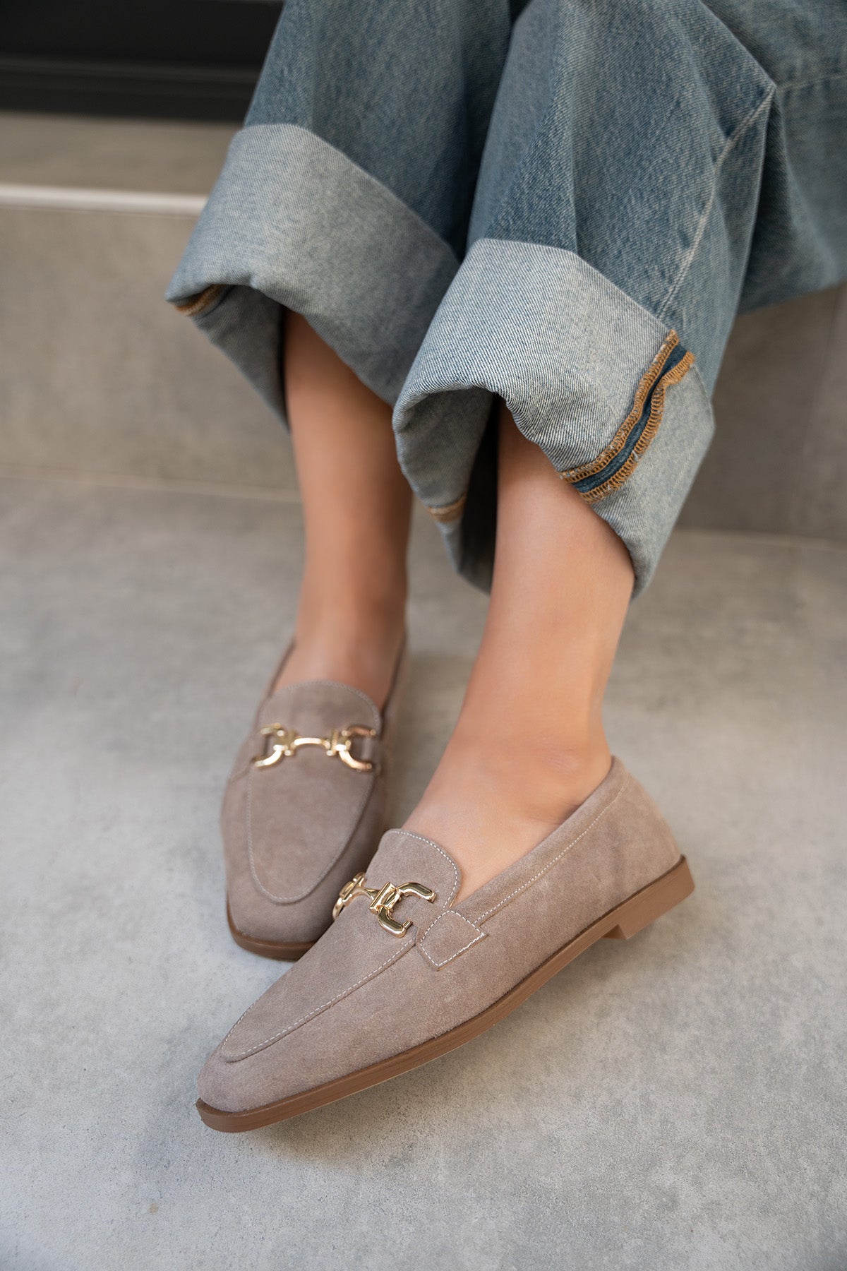 Aloha Gold Detaylı Loafer - VİZON SÜET