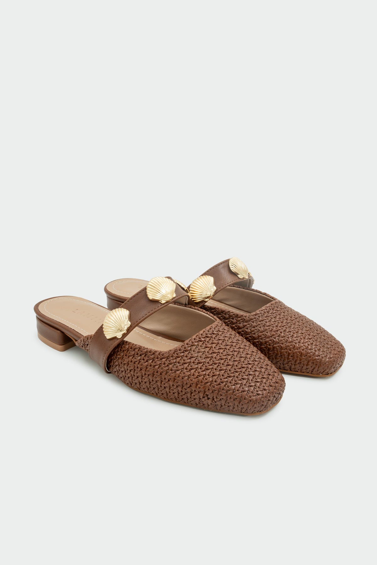 Flux Gold Aksesuarlı Kadın Terlik - TABA