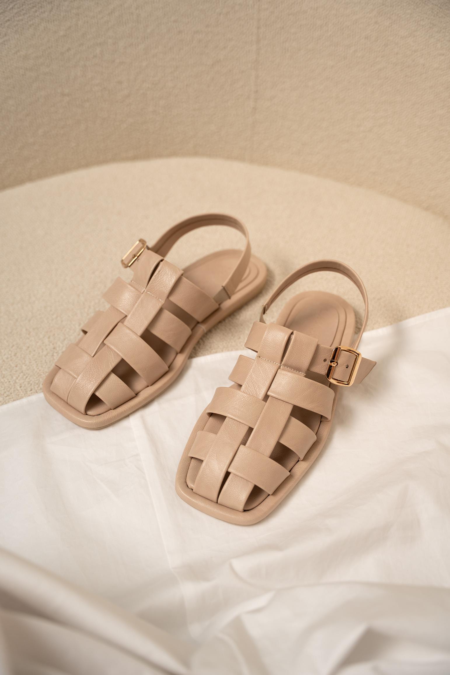 Tool Kafes Detaylı Sandalet - NUDE
