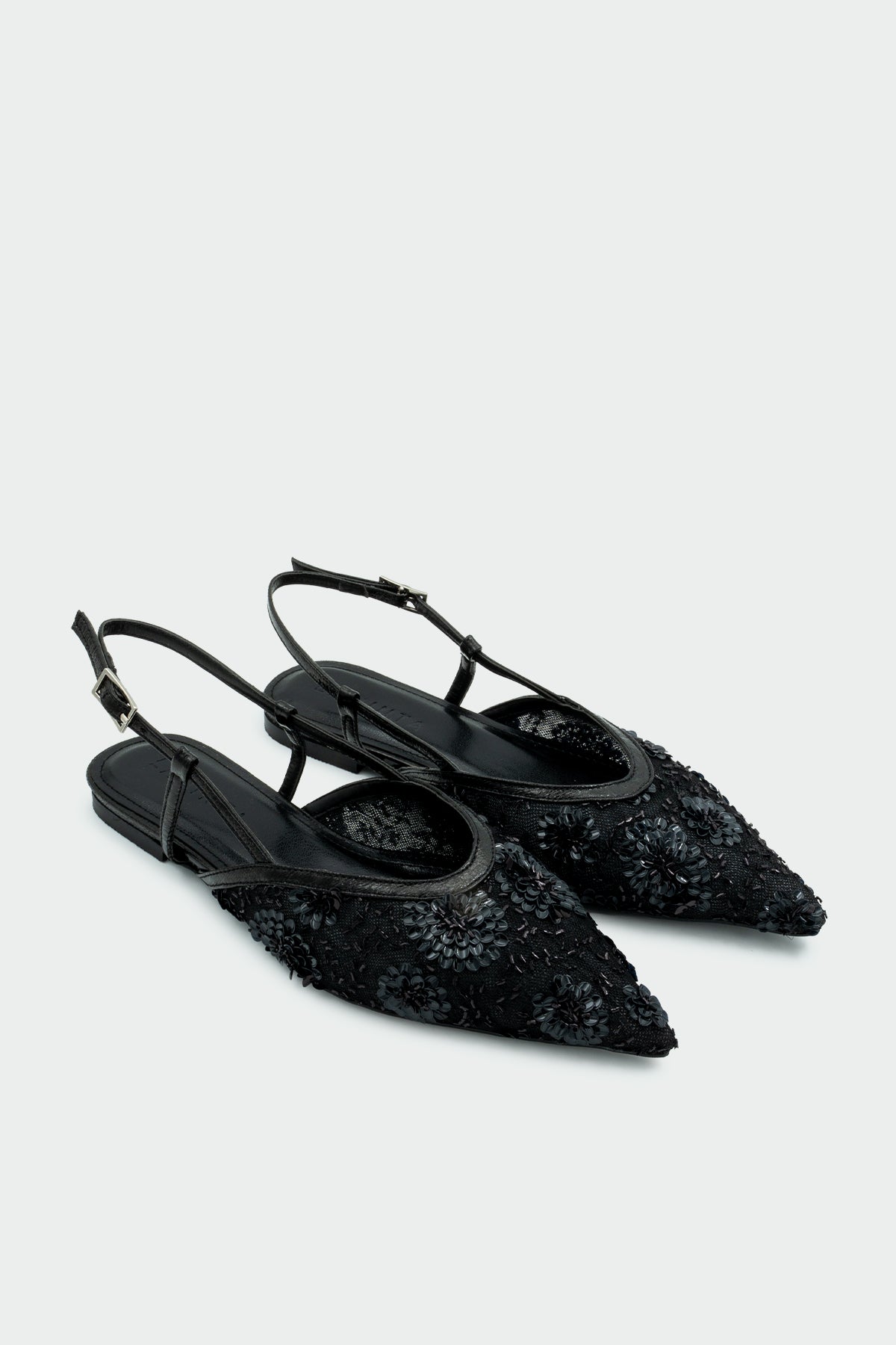 Grock İşleme Detaylı Kadın Babet - SİYAH