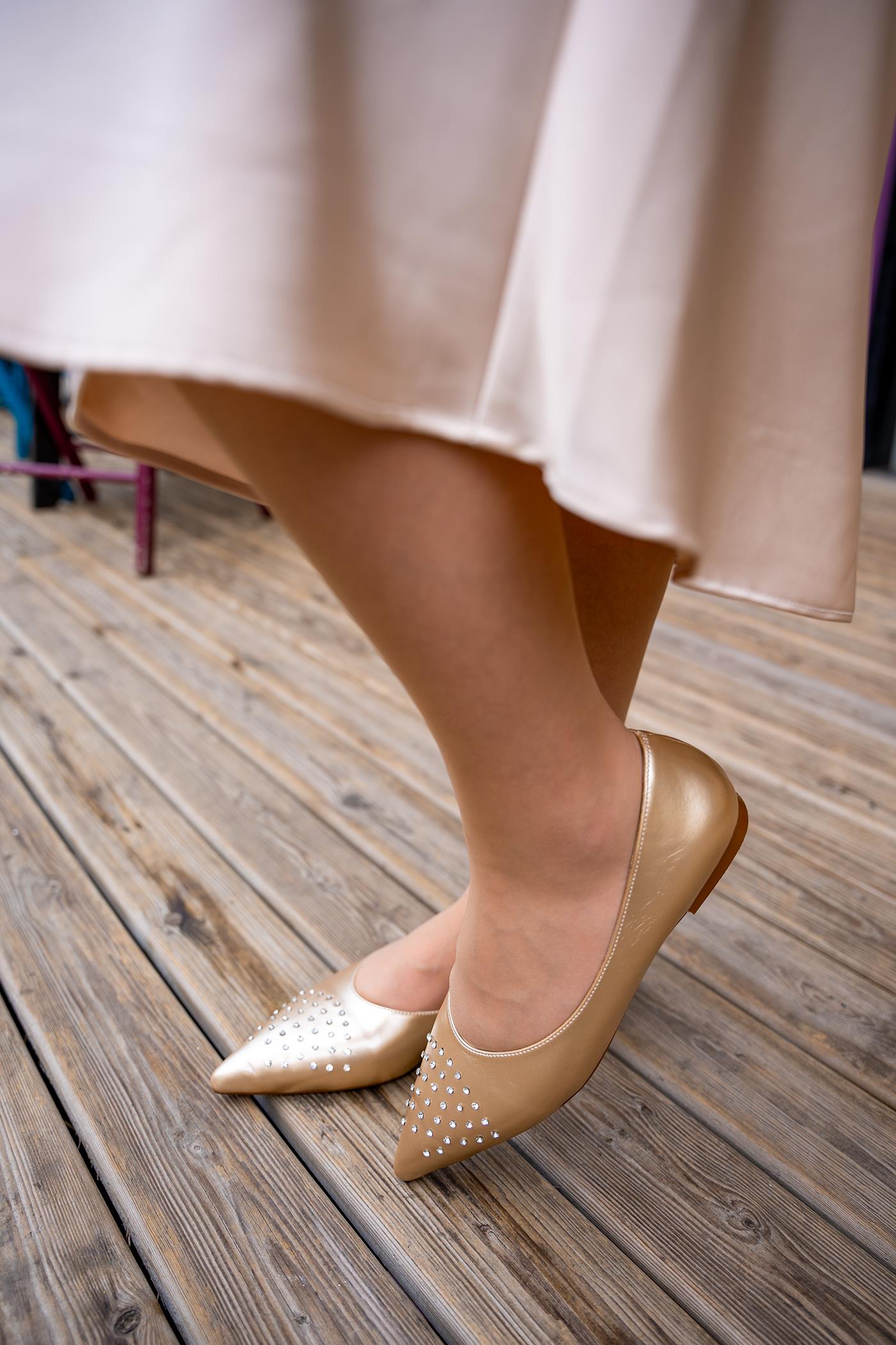 EYYA TAŞ DETAYLI BABET - GOLD