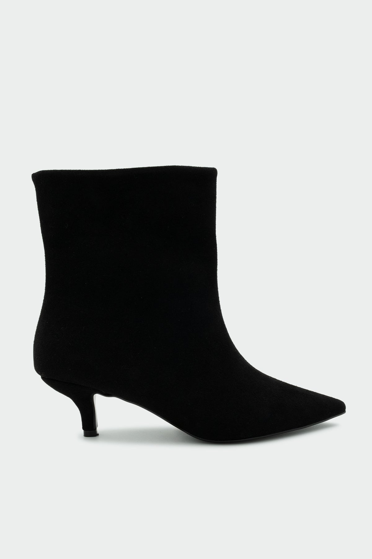 Saves Düz Dikiş Detaylı Kadın Bot - SİYAH SÜET