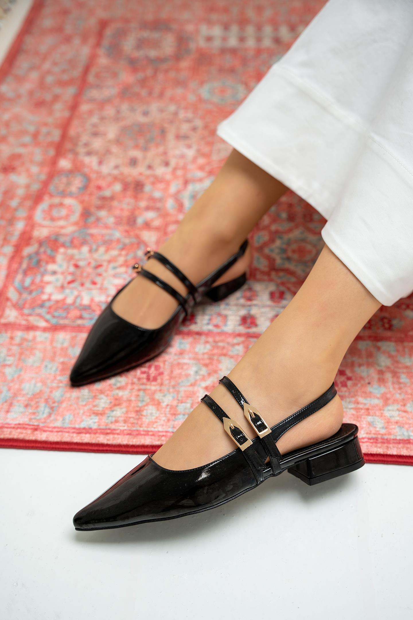 Holly Çift Toka Detaylı Babet - SİYAH