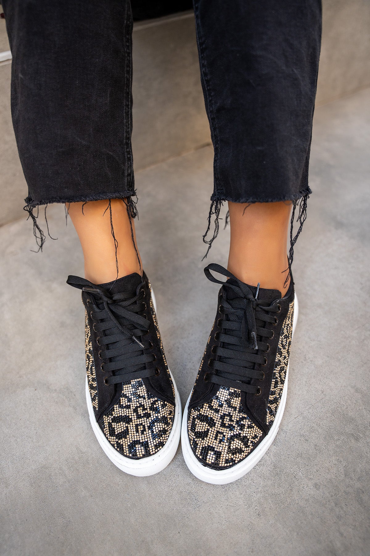 Comfy Leopar Desenli Spor Ayakkabı - Siyah Gold