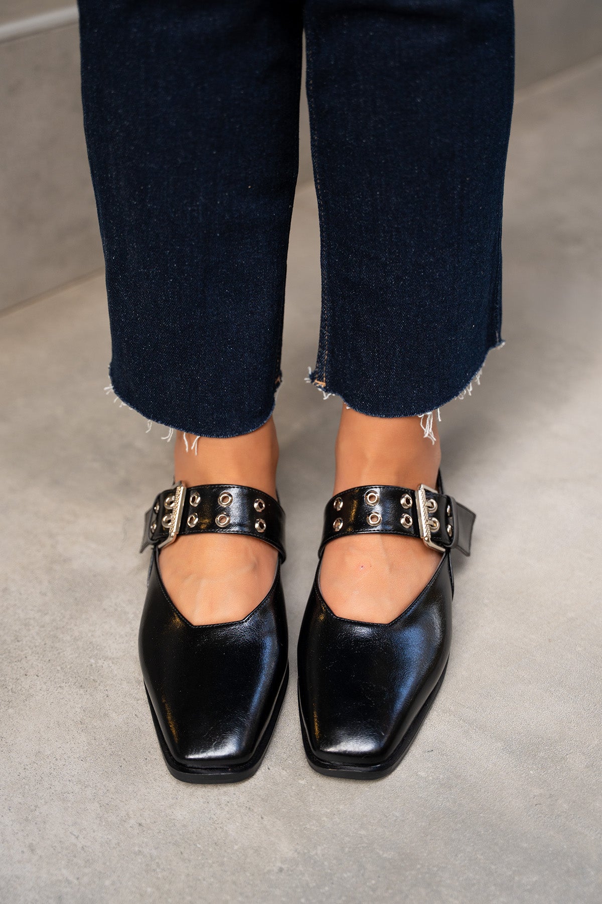 Jewel Kemer Detaylı Babet - SİYAH