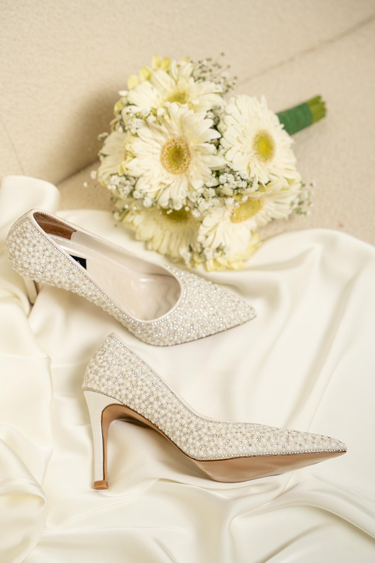 Radius İnci Detaylı Gelin Ayakkabısı - SEDEF BEYAZ