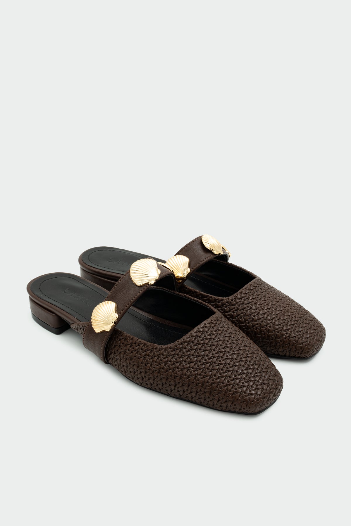 Flux Gold Aksesuarlı Kadın Terlik - ACI KAHVE