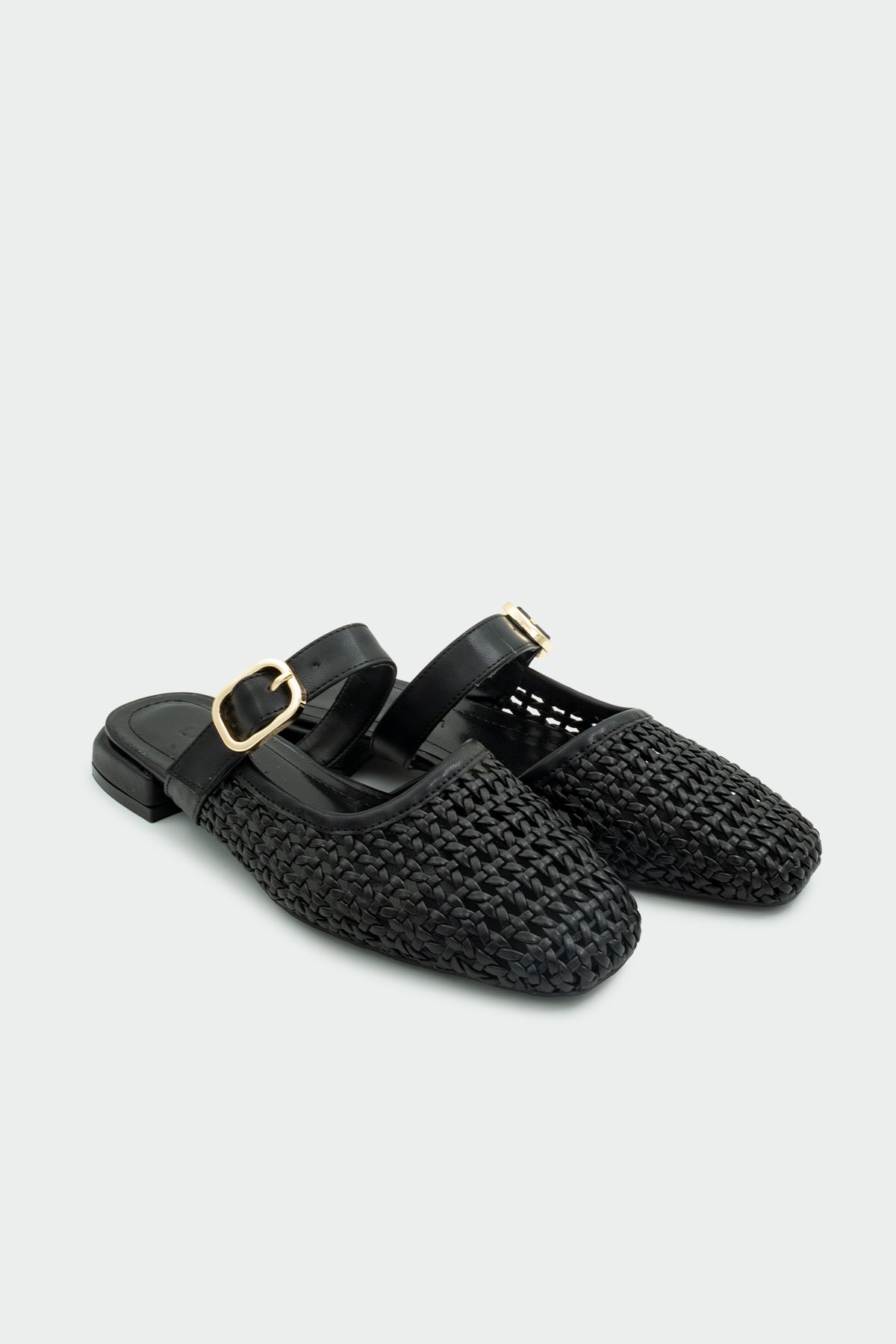 Duca Örgü Detaylı Tokalı Kadın Terlik - SİYAH