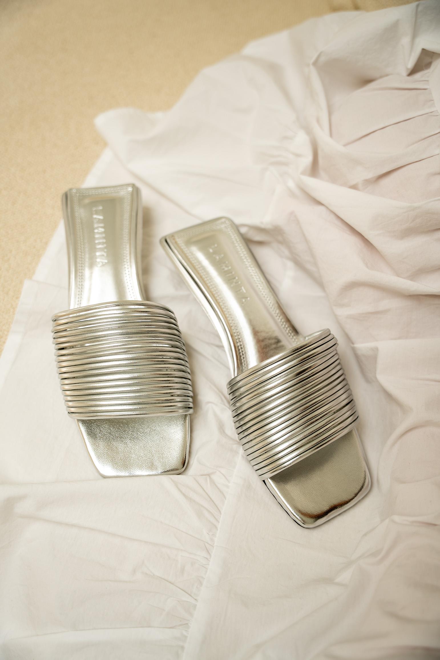 WİLMA ŞERİT DETAYLI TERLİK - GÜMÜŞ